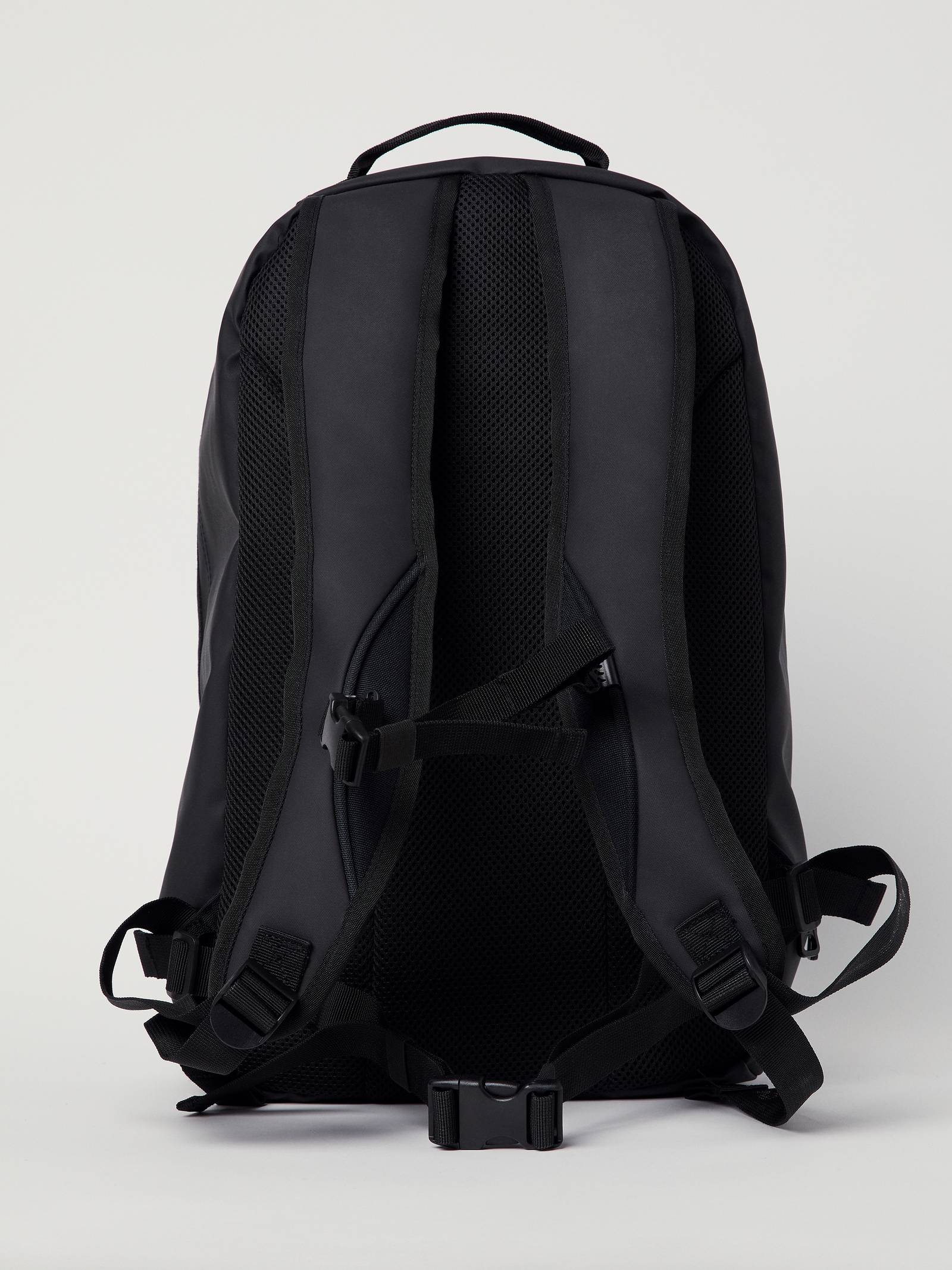 Borg Duffle Backpack 35L image 3