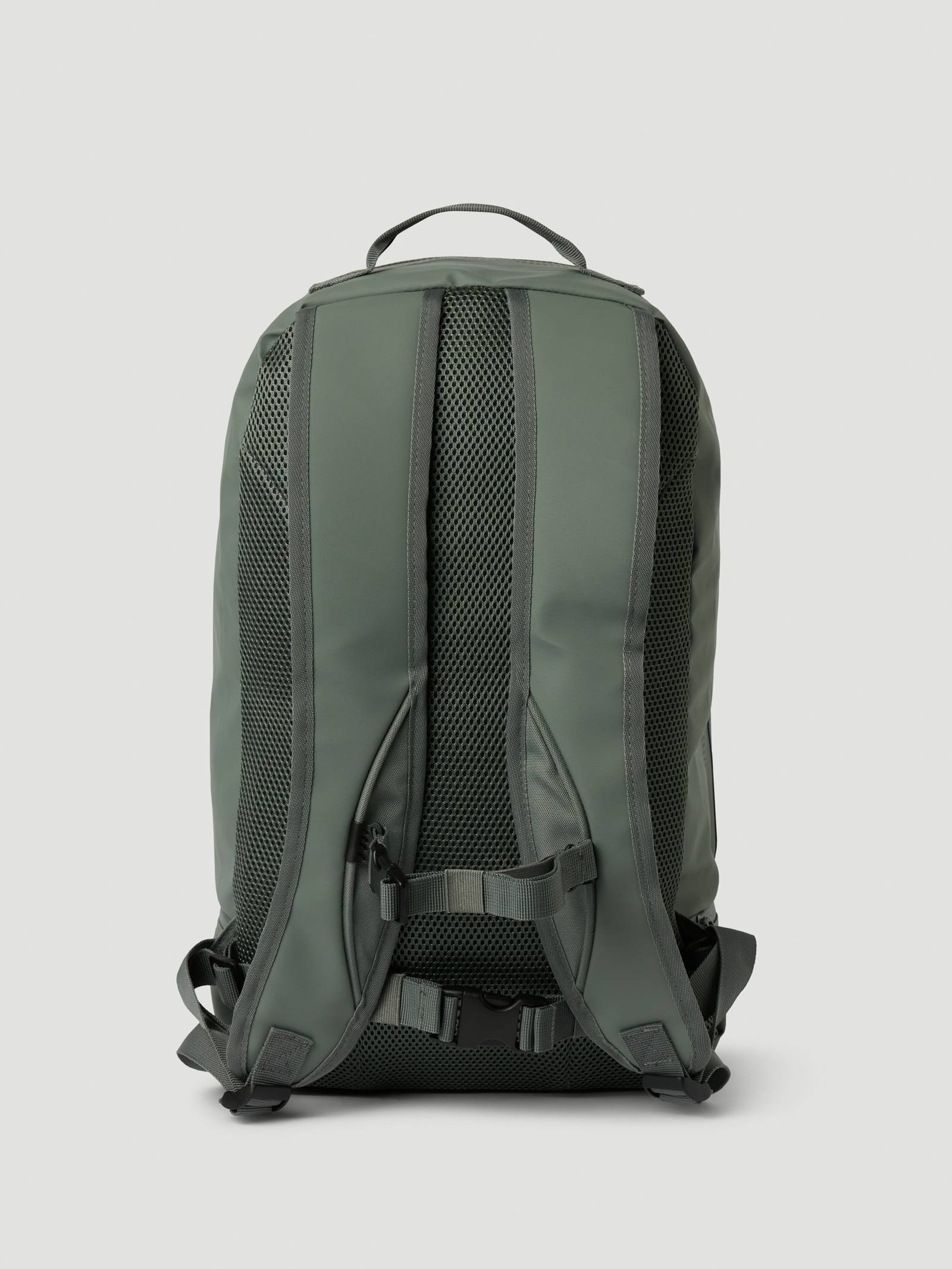 Borg Duffle Backpack 35L image 2