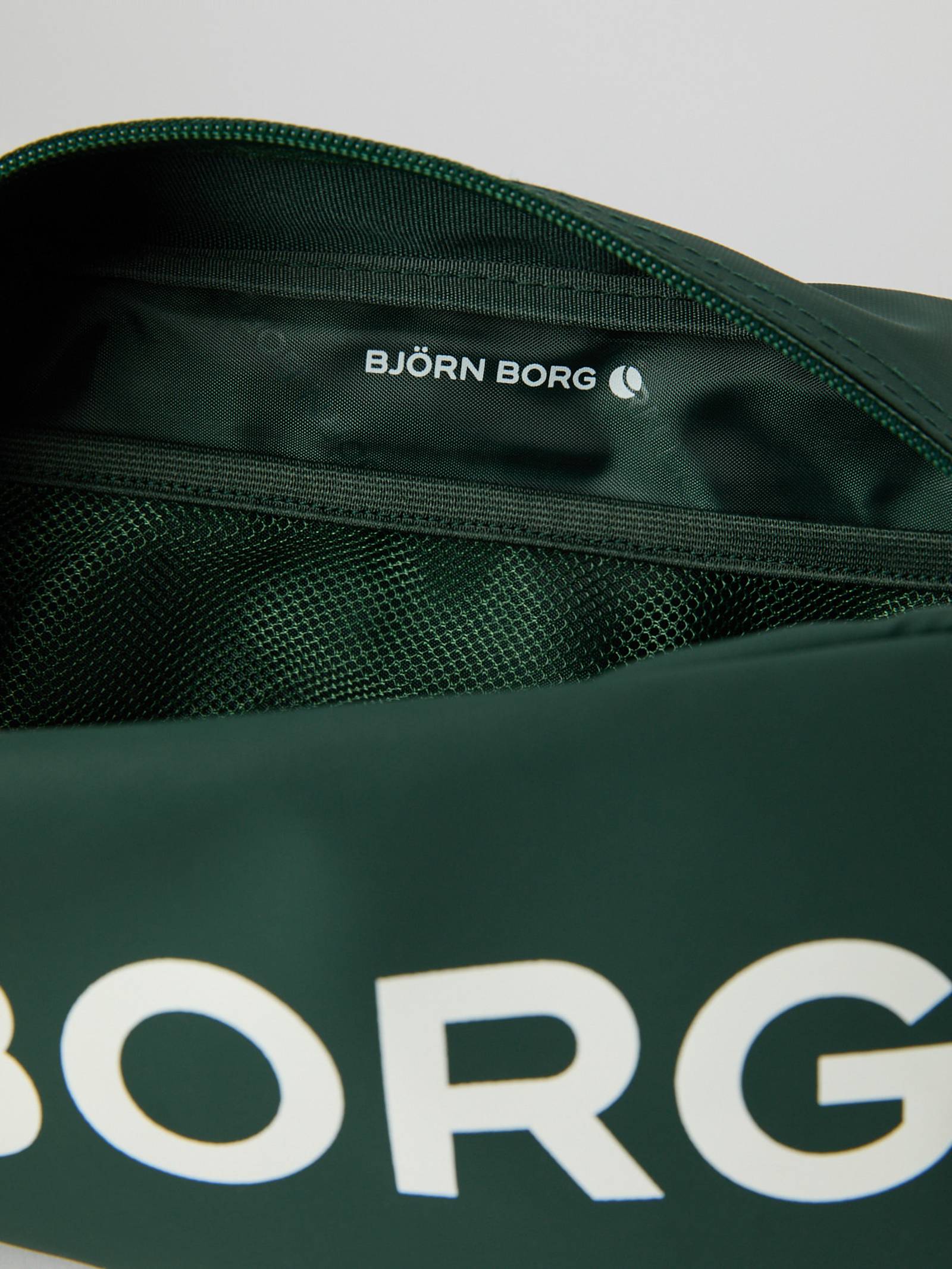 Borg Duffle Toilet Case image 3