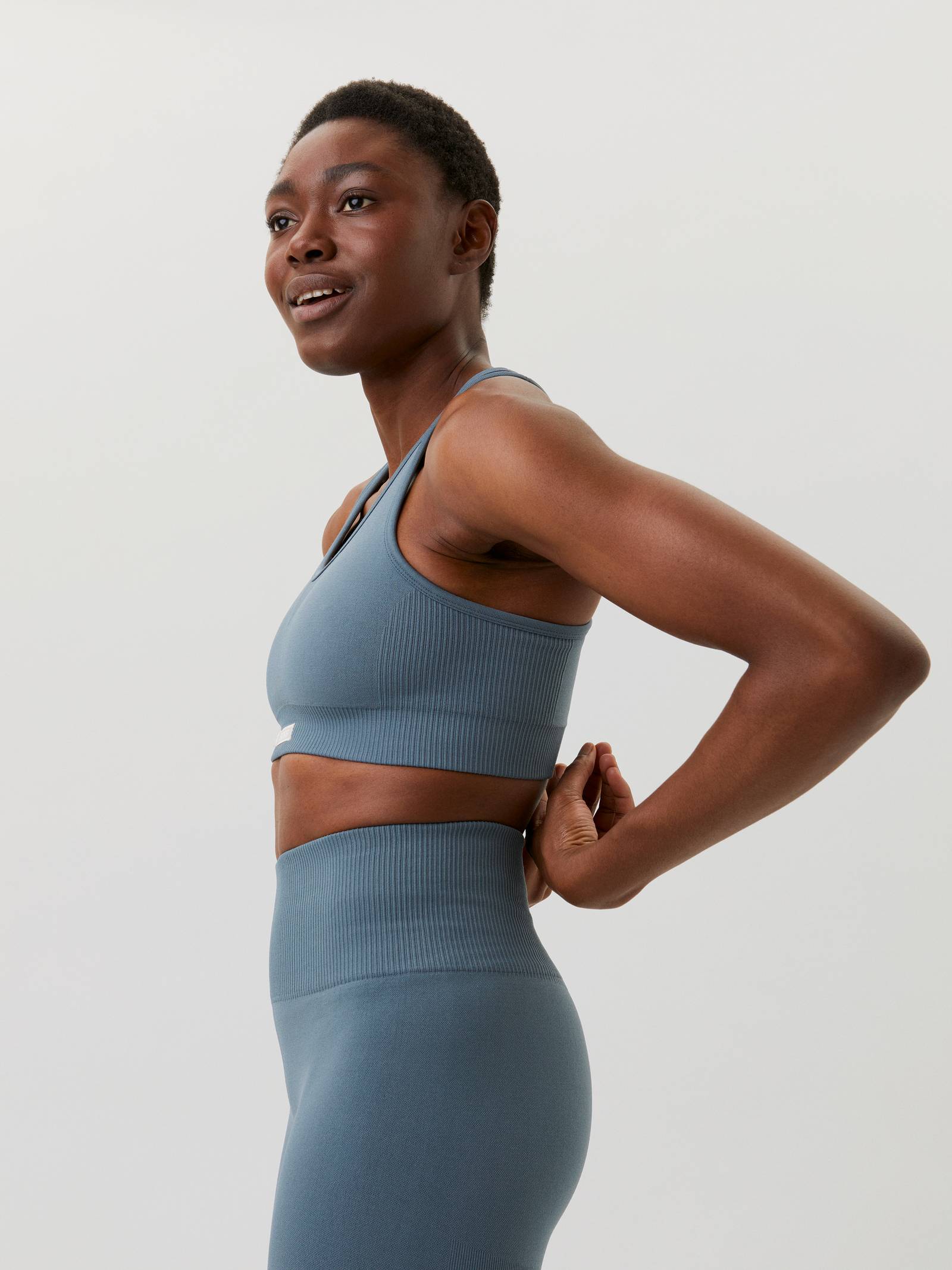 Performance Low  Seamless Bra image 6