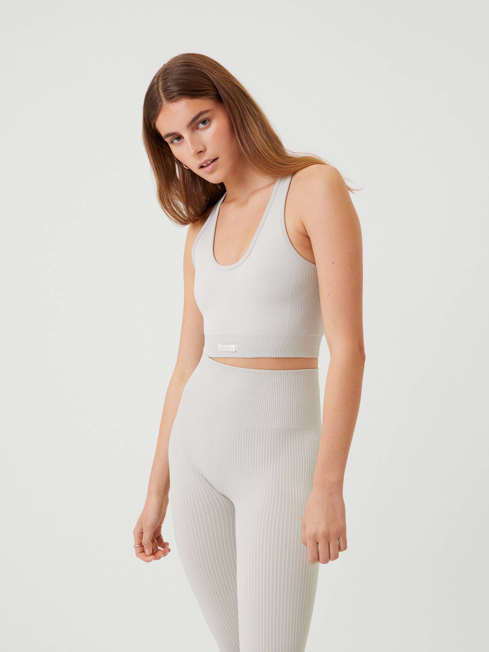 Performance Low Seamless Bra image 1