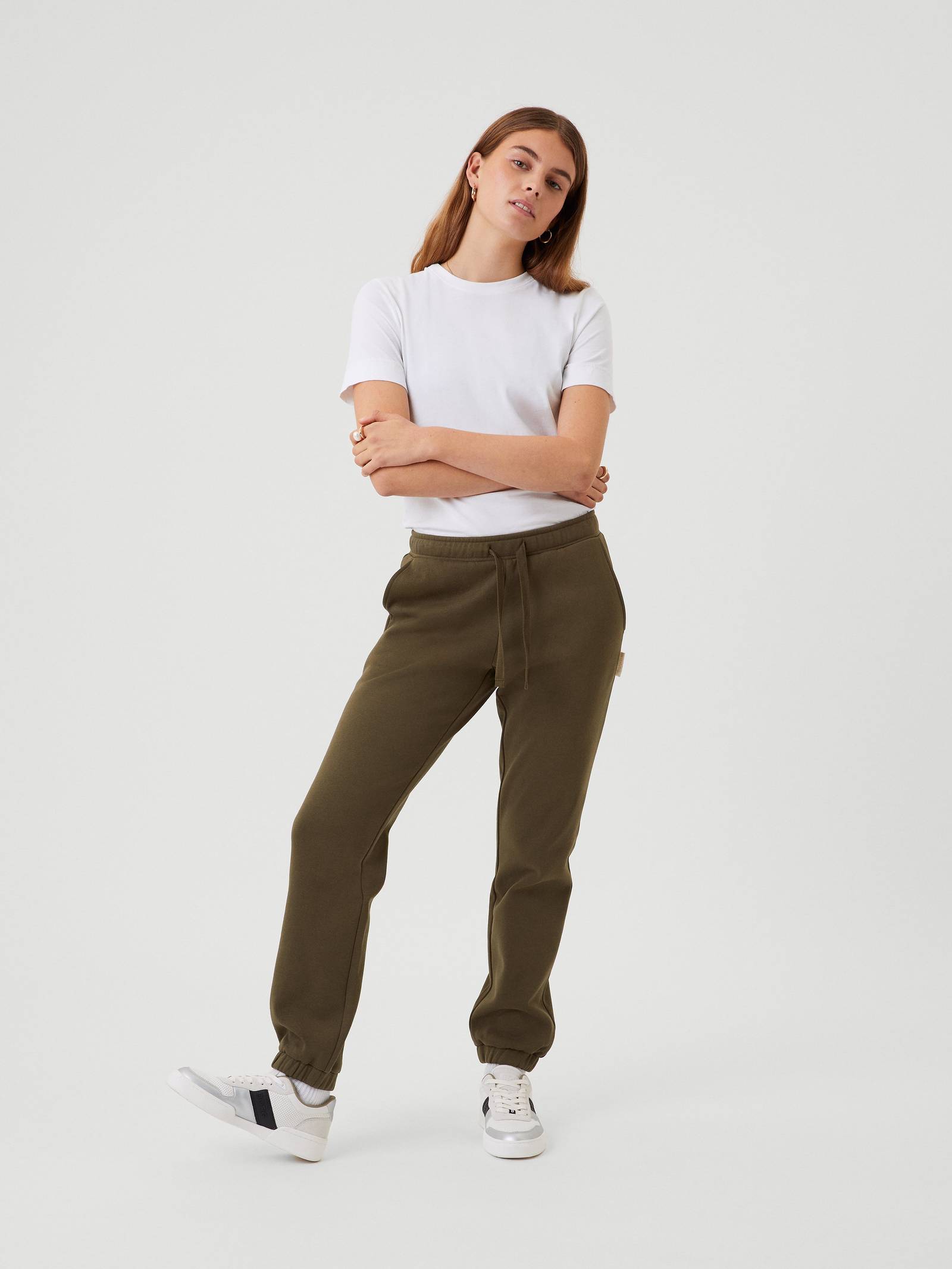 Centre Pants image 1