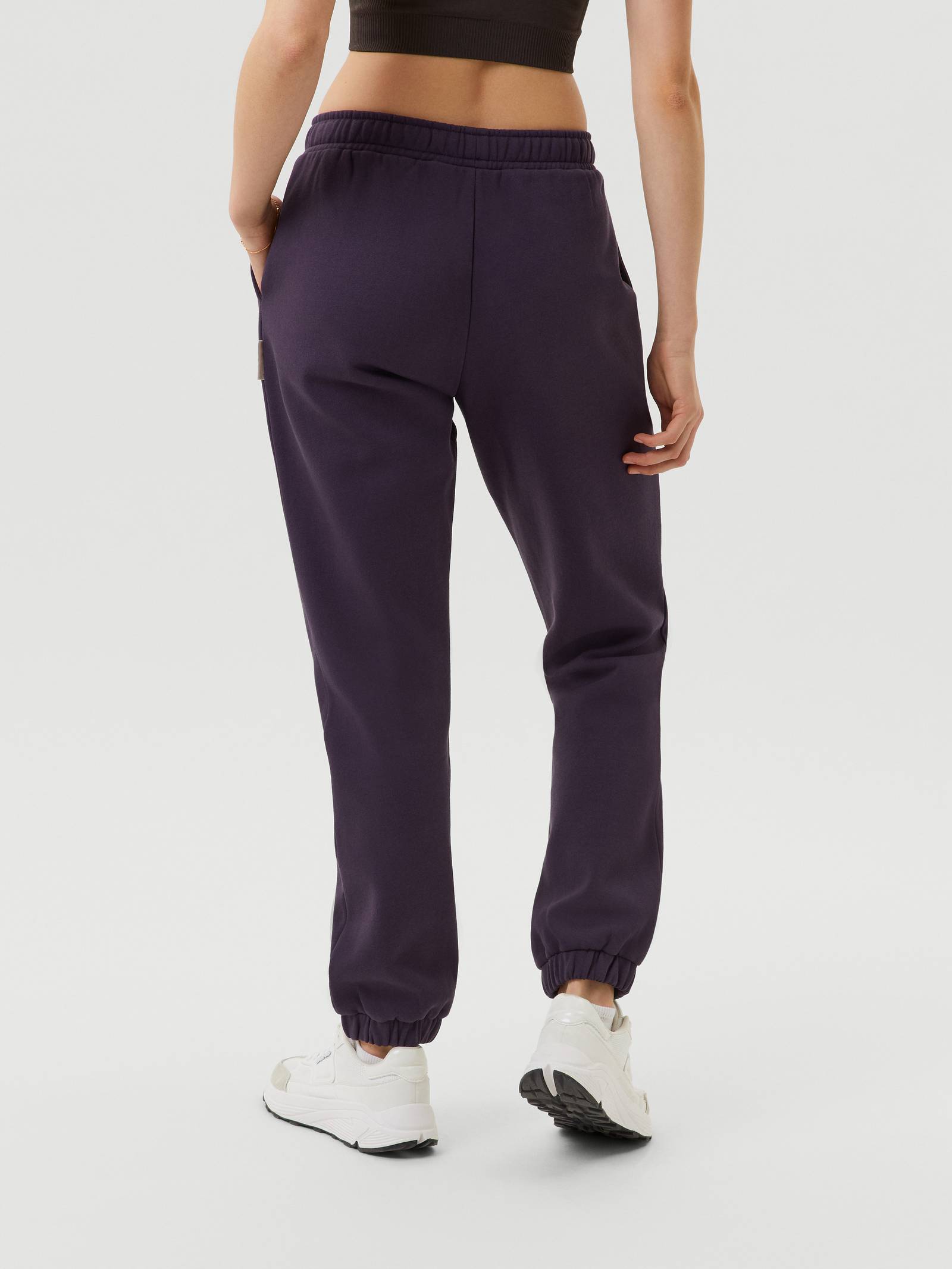 Centre Pants image 3