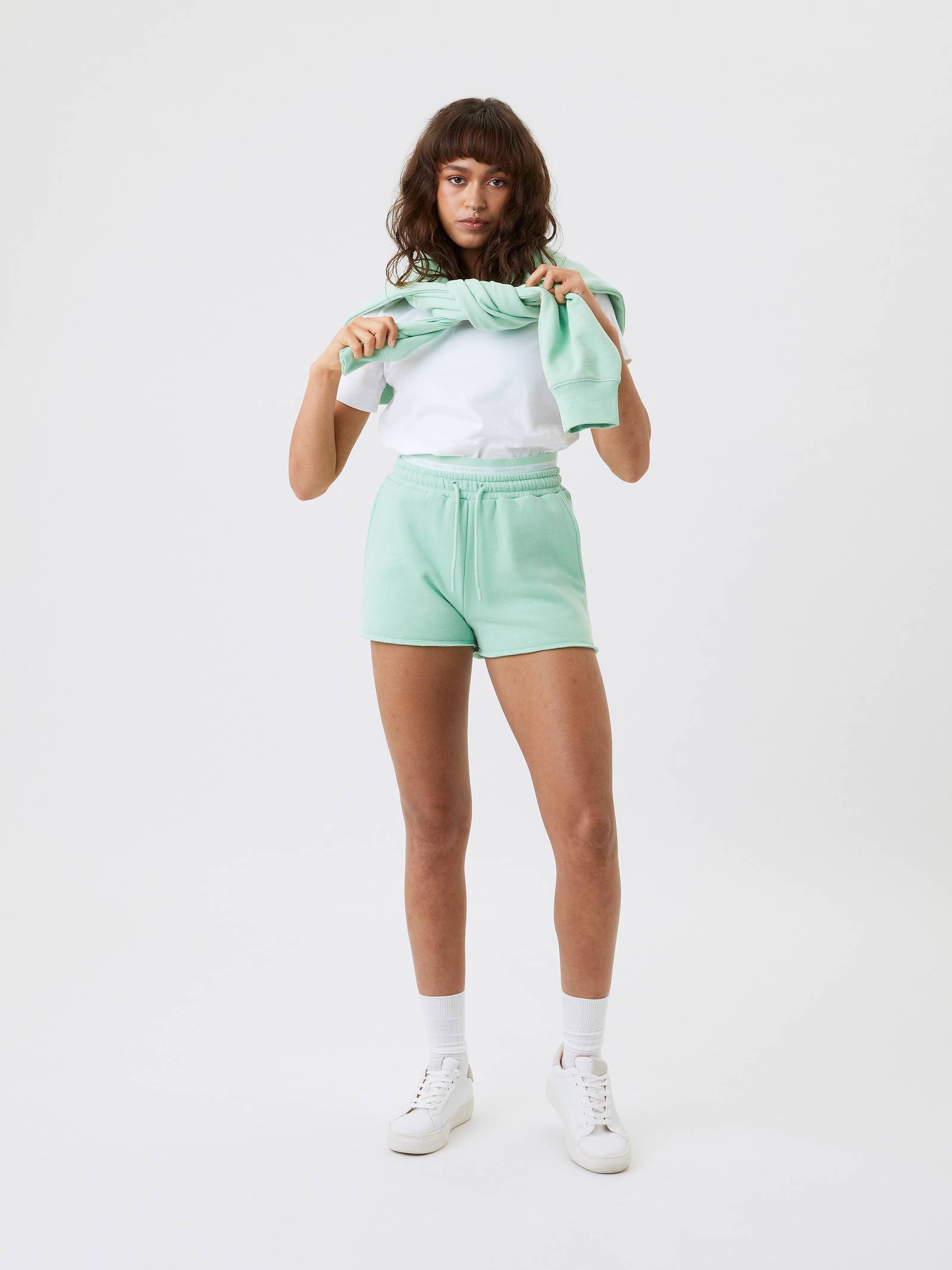 Borg Elastic Shorts image 2