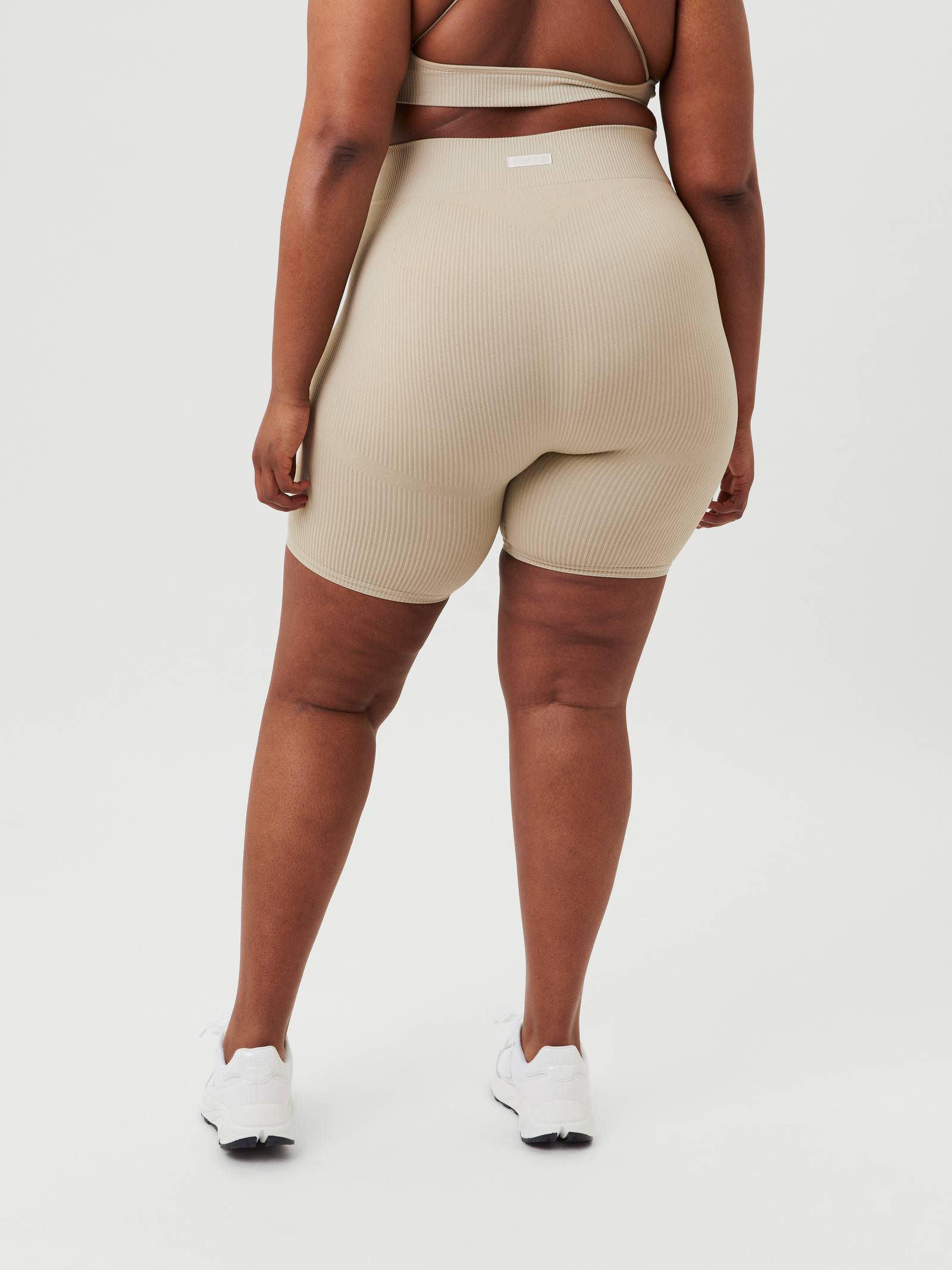 Alice Stenlöf Seamless Rib Shorts image 7