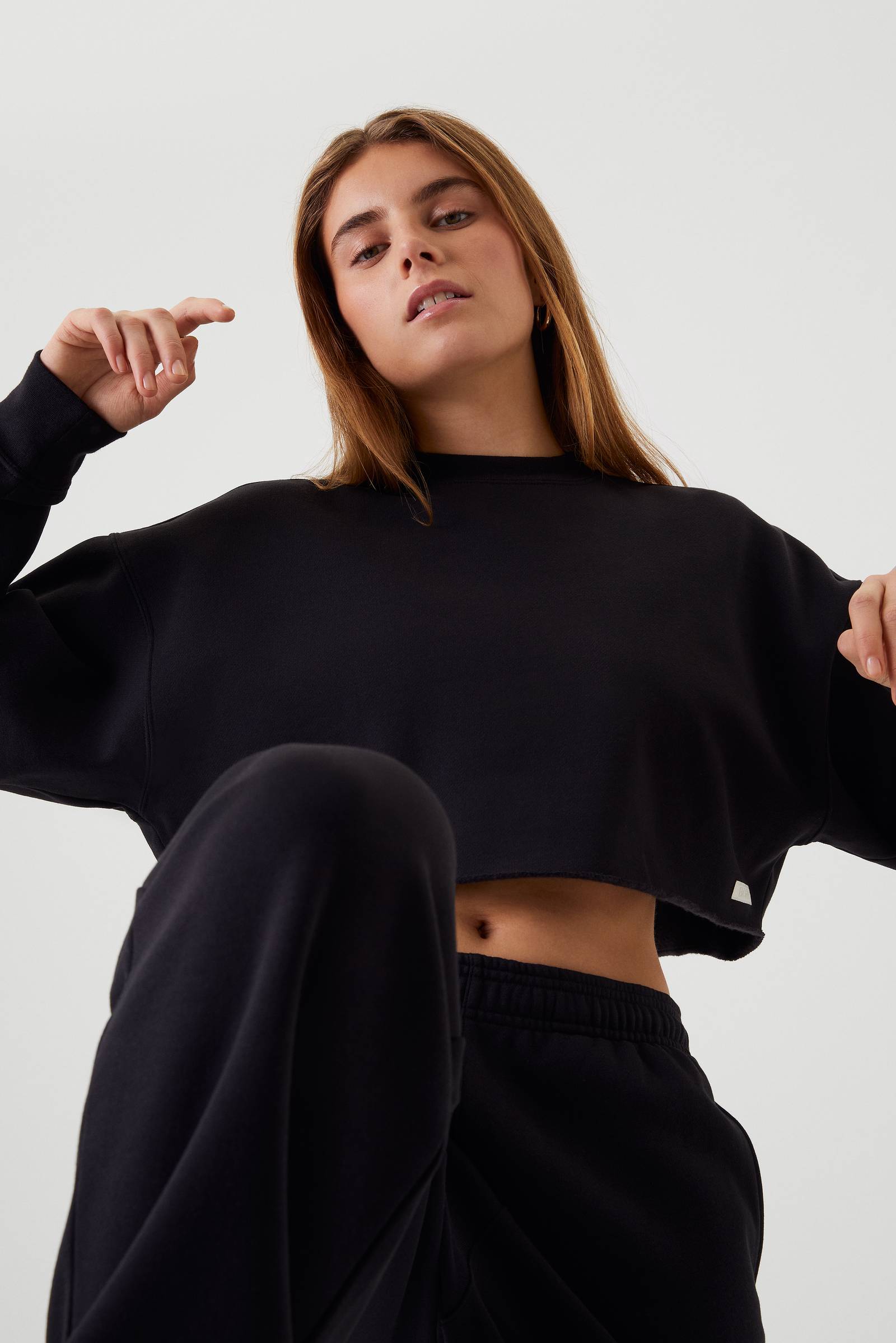 Studio Oversized Cropped Crew image 4