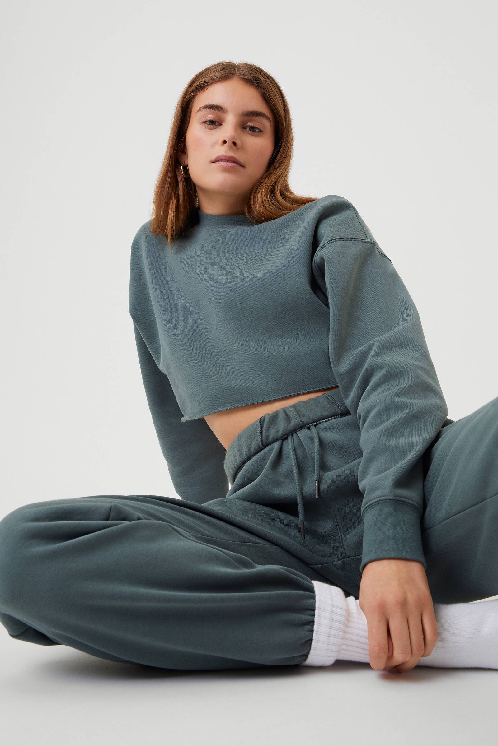 Studio Oversized Cropped Crew image 1
