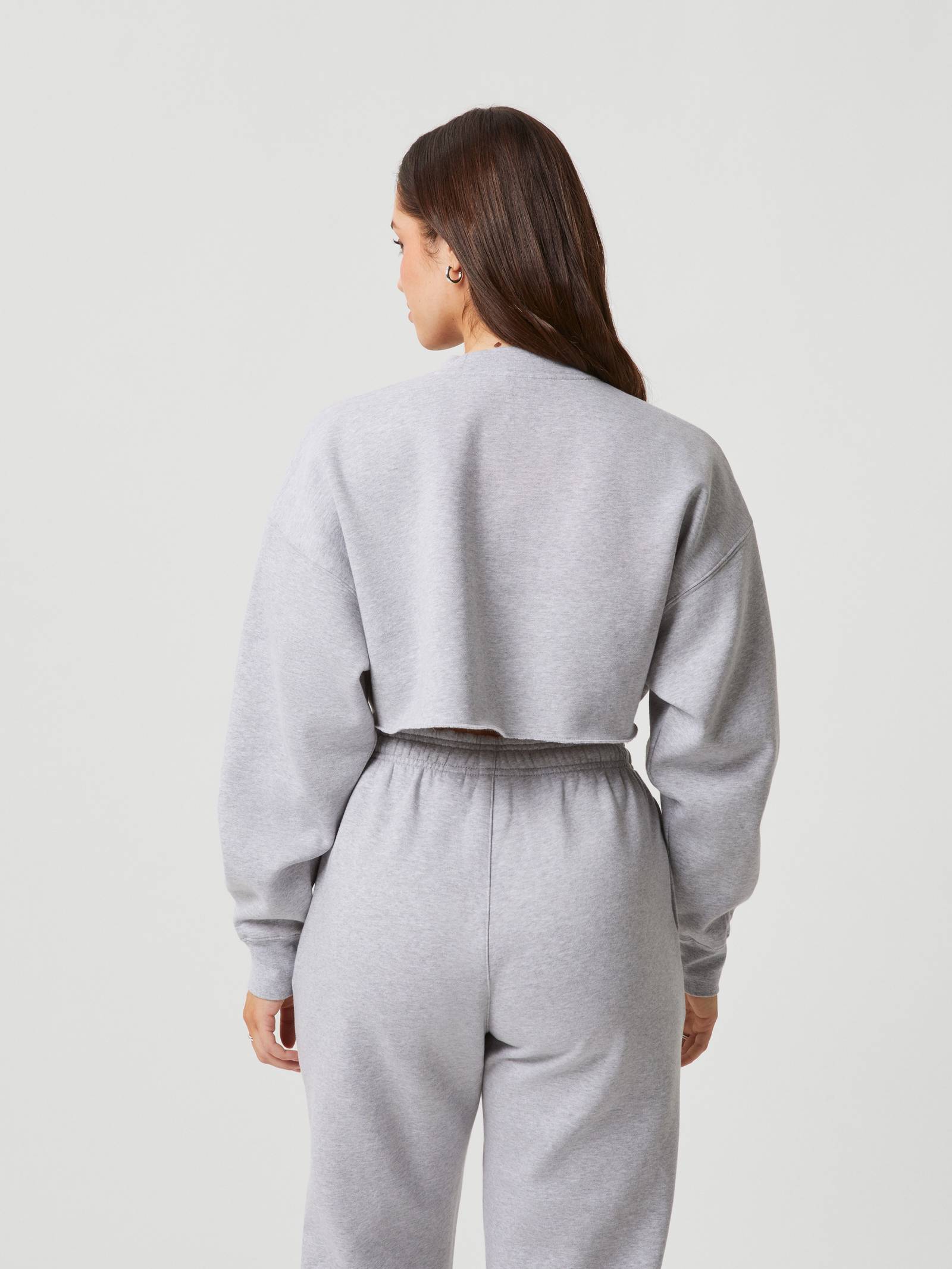 Studio Oversized Cropped Crew image 3