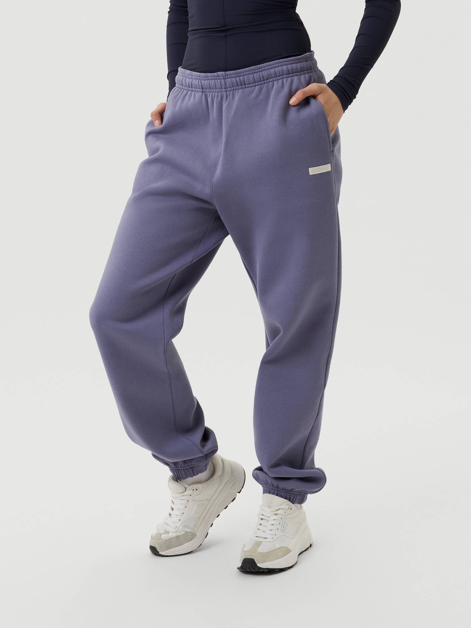 Studio Oversized Pants image 2