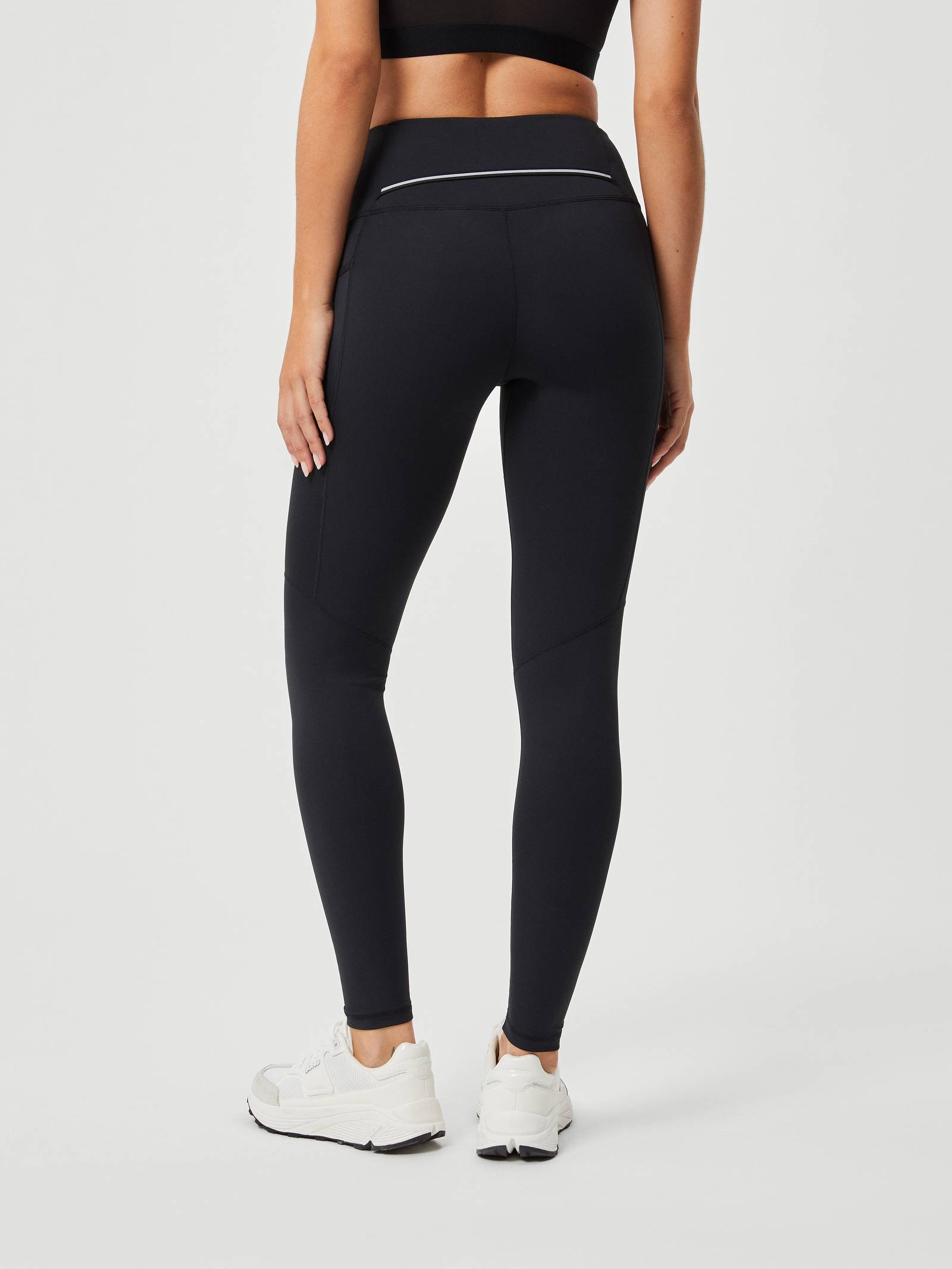 Ace Pocket Tights image 3