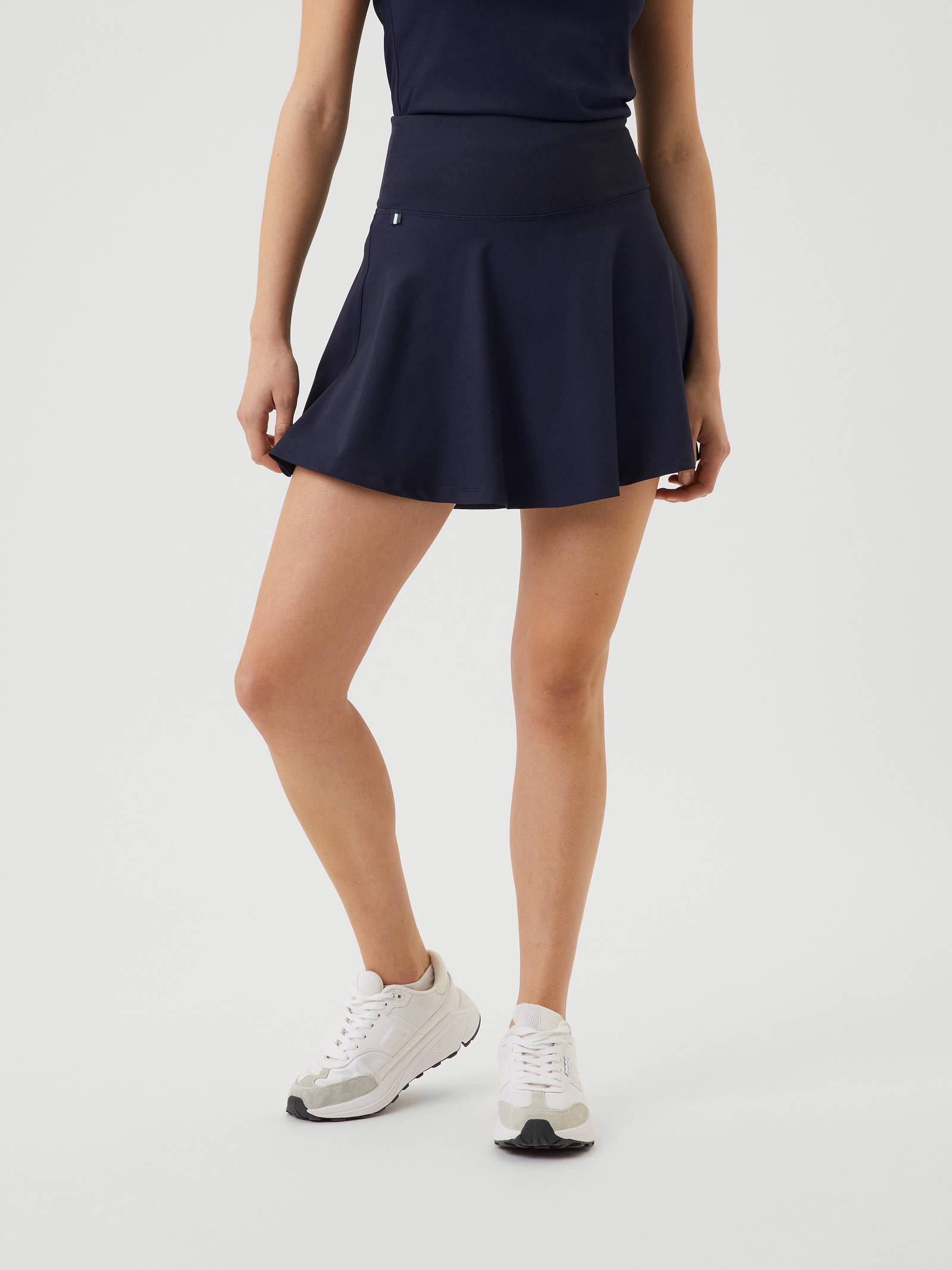 Ace Skirt Pocket image 2