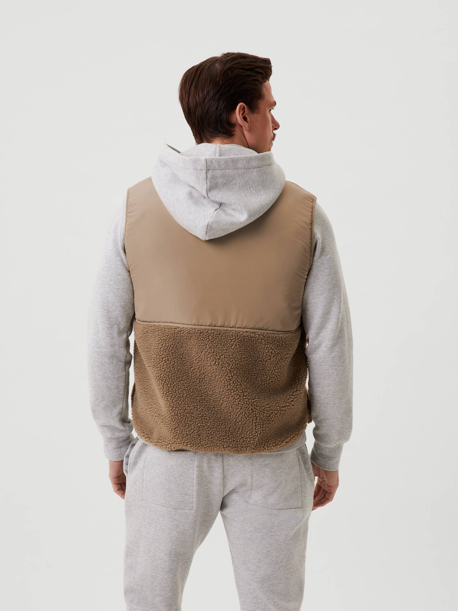 Centre Pile Fleece Vest image 2