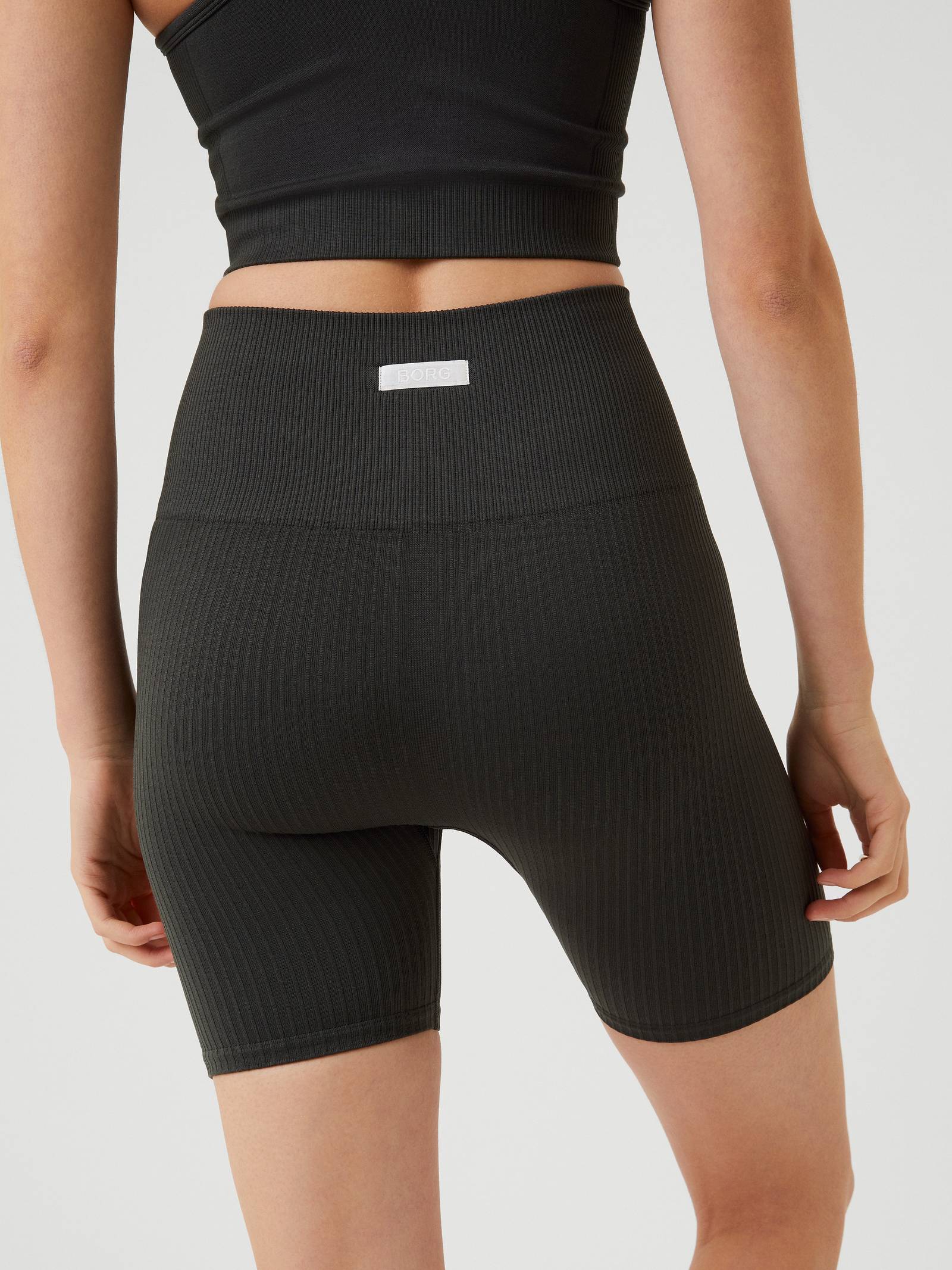 Studio Seamless Rib Shorts image 3