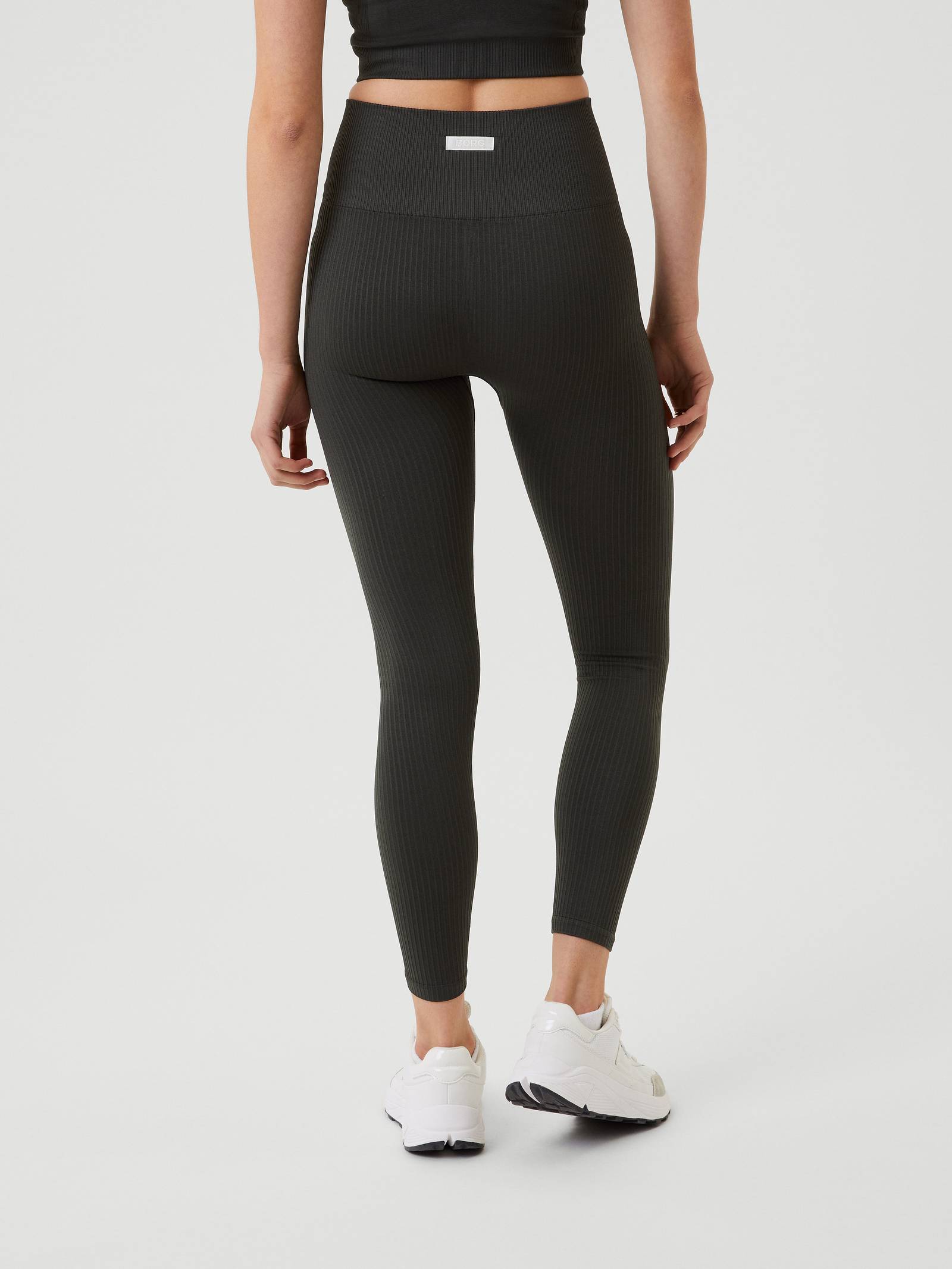 Studio Seamless Rib Tights image 3