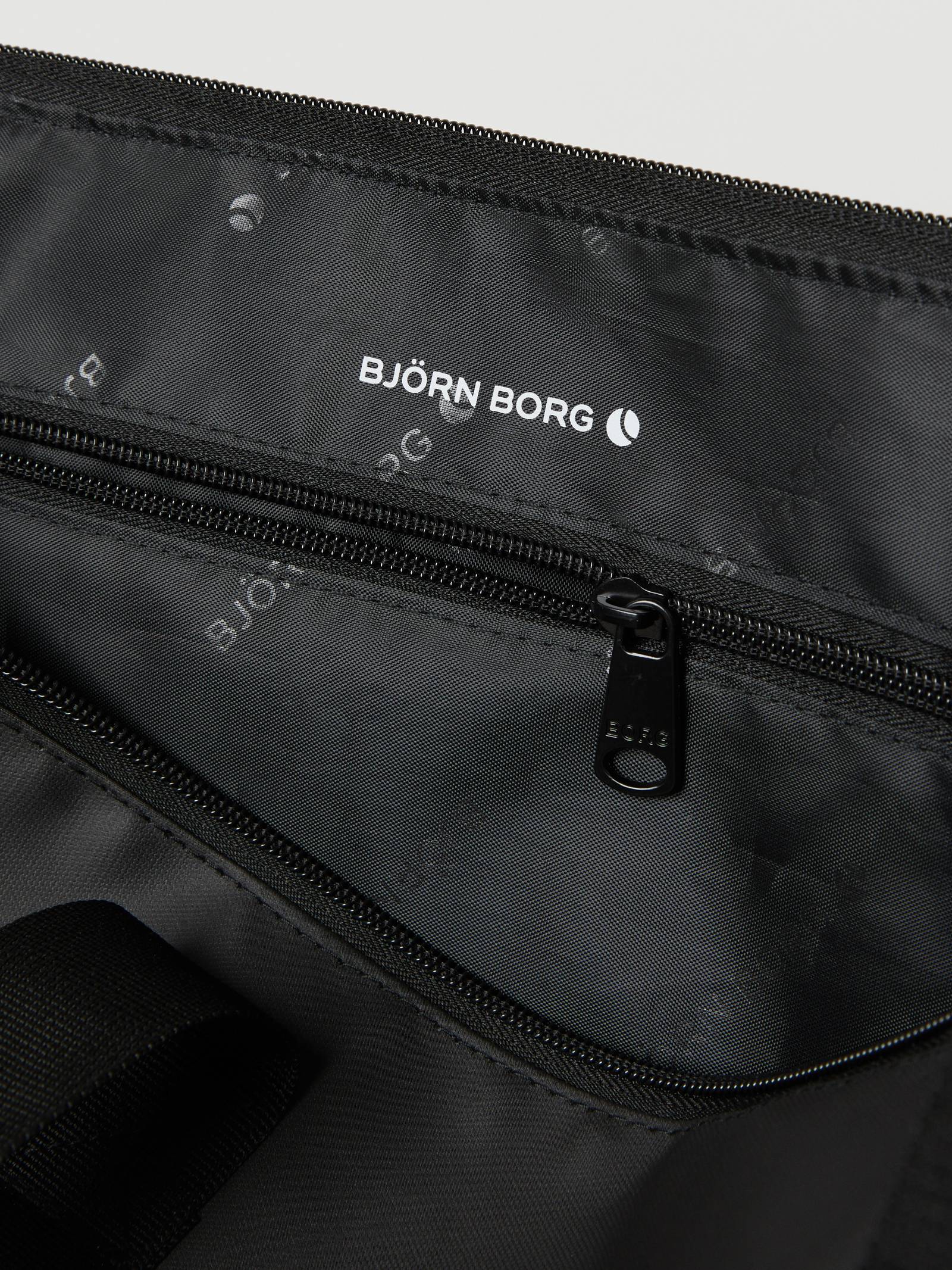 Borg Duffle Tote 28L image 4