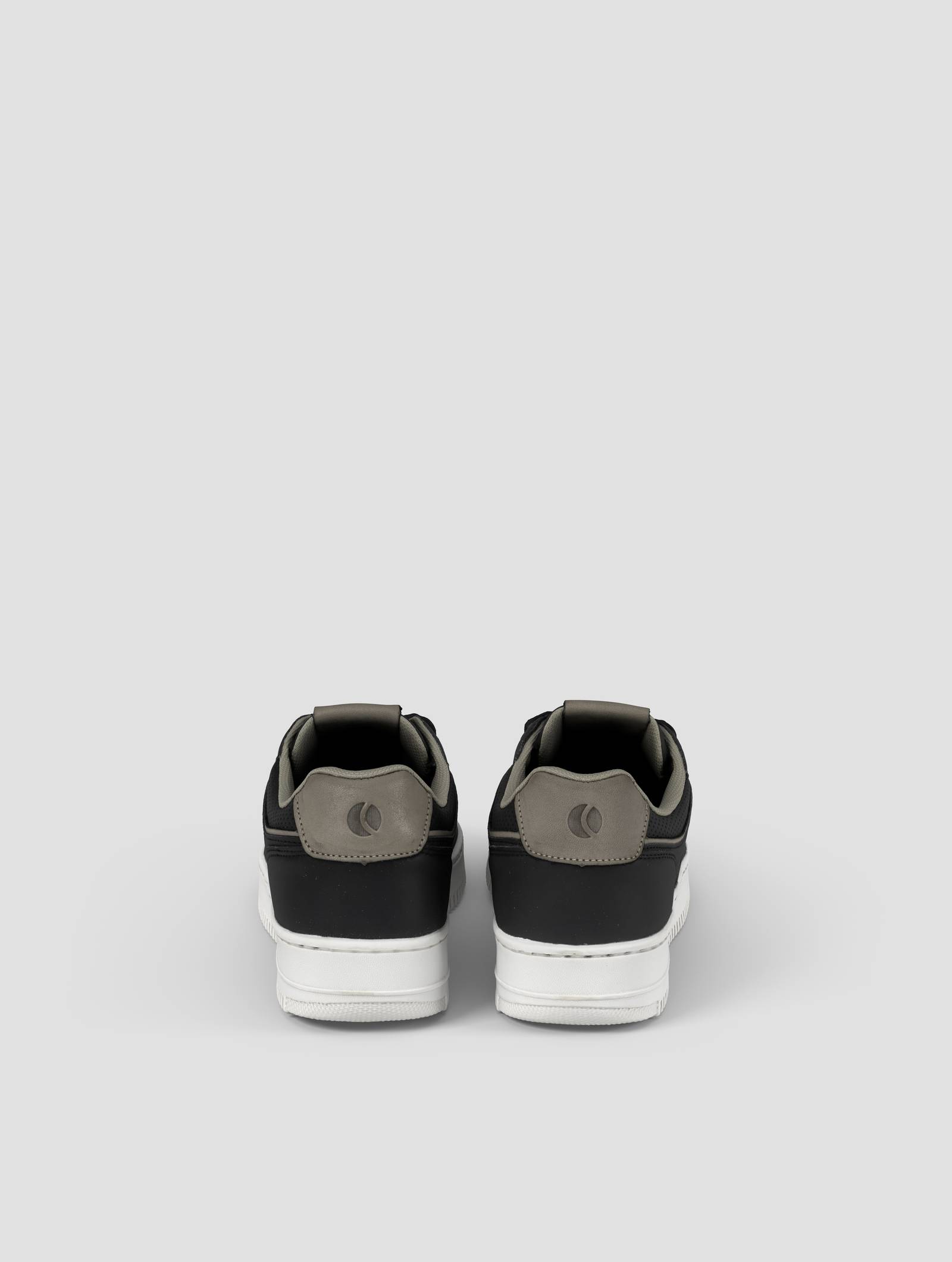 Men's Sneaker T2010 Cls image 3