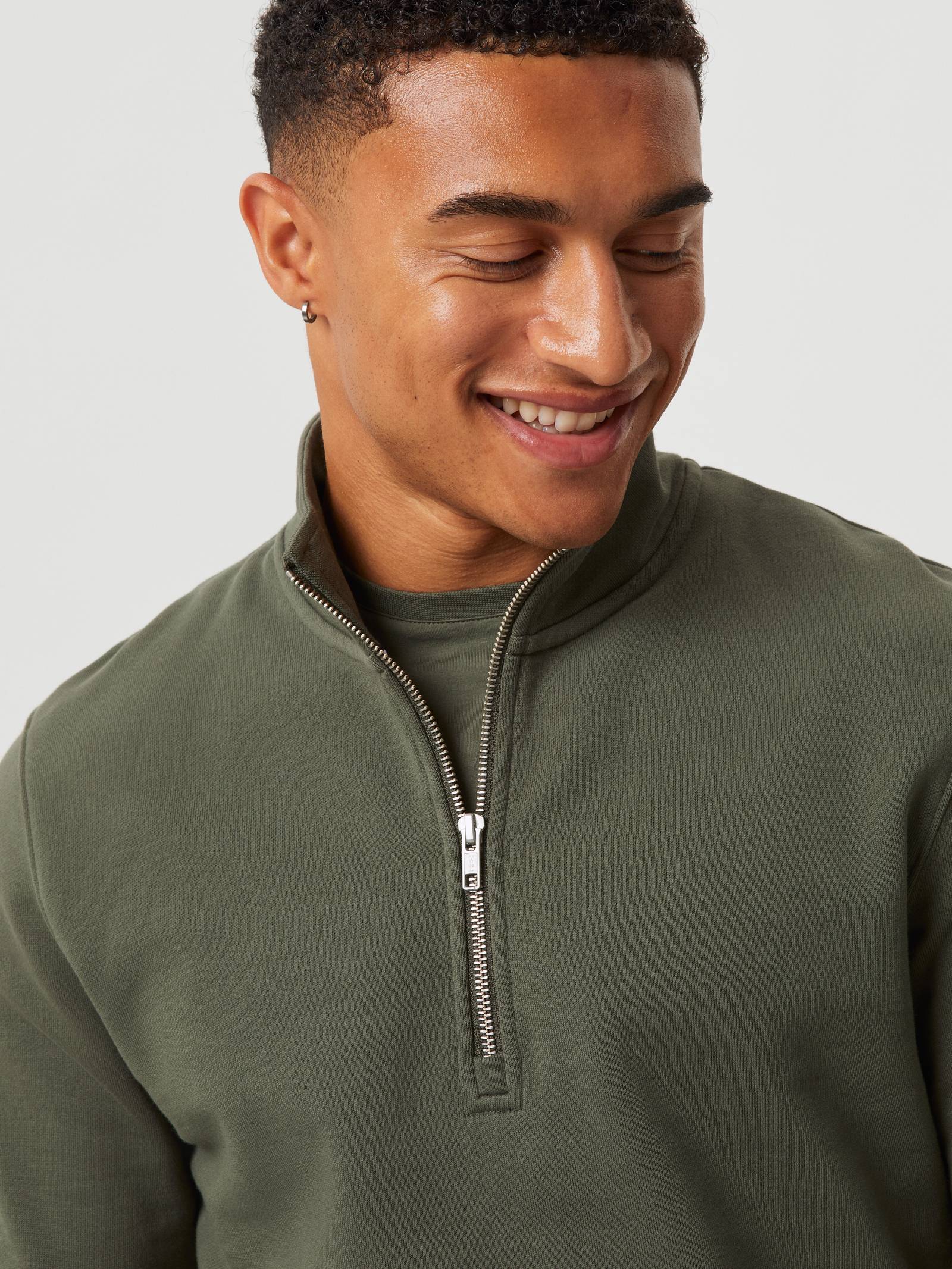 Centre Half-Zip image 4