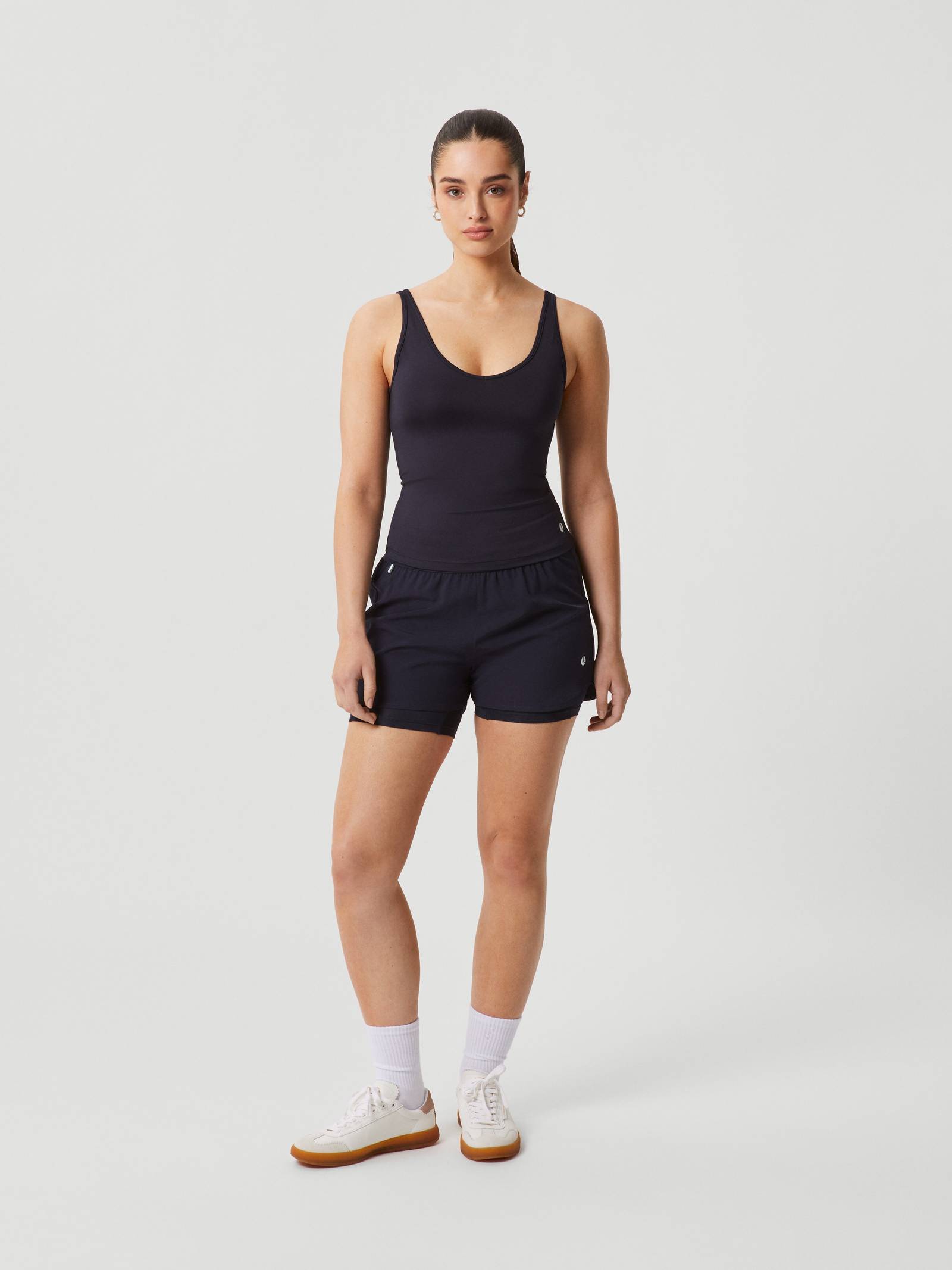 Ace Deep V Tank image 3