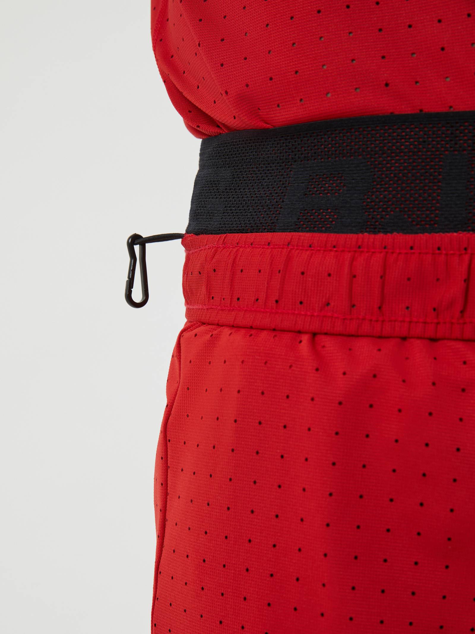 Borg Running Perforated 5' Shorts image 7
