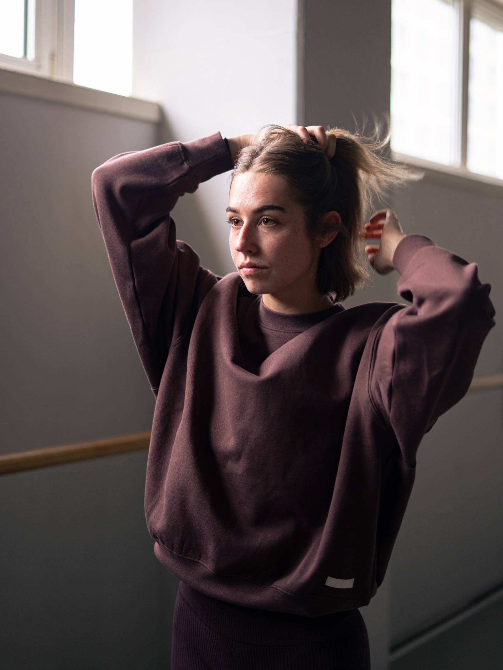 Studio Oversized Crew image 3