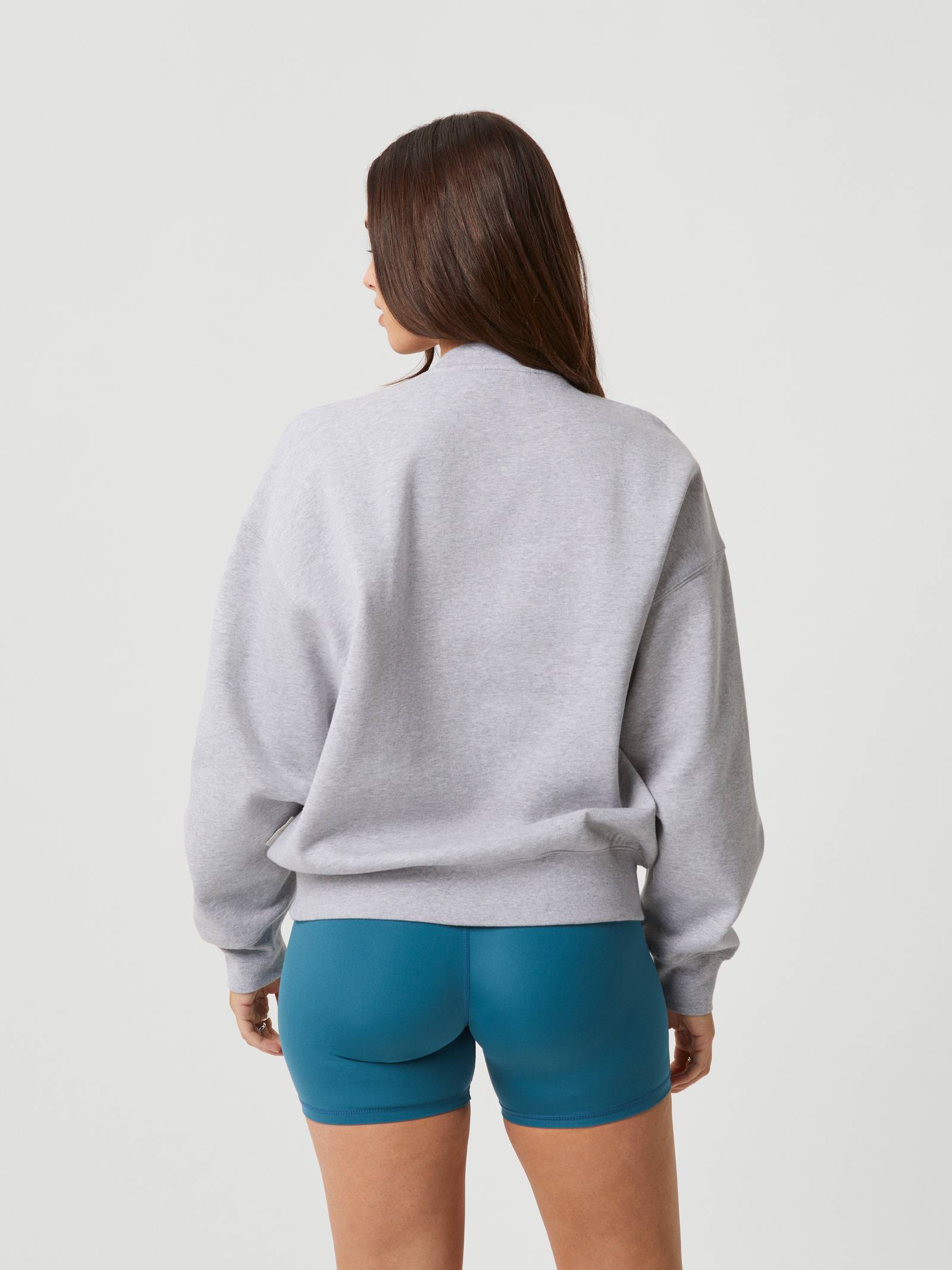 Studio Oversized Crew image 3