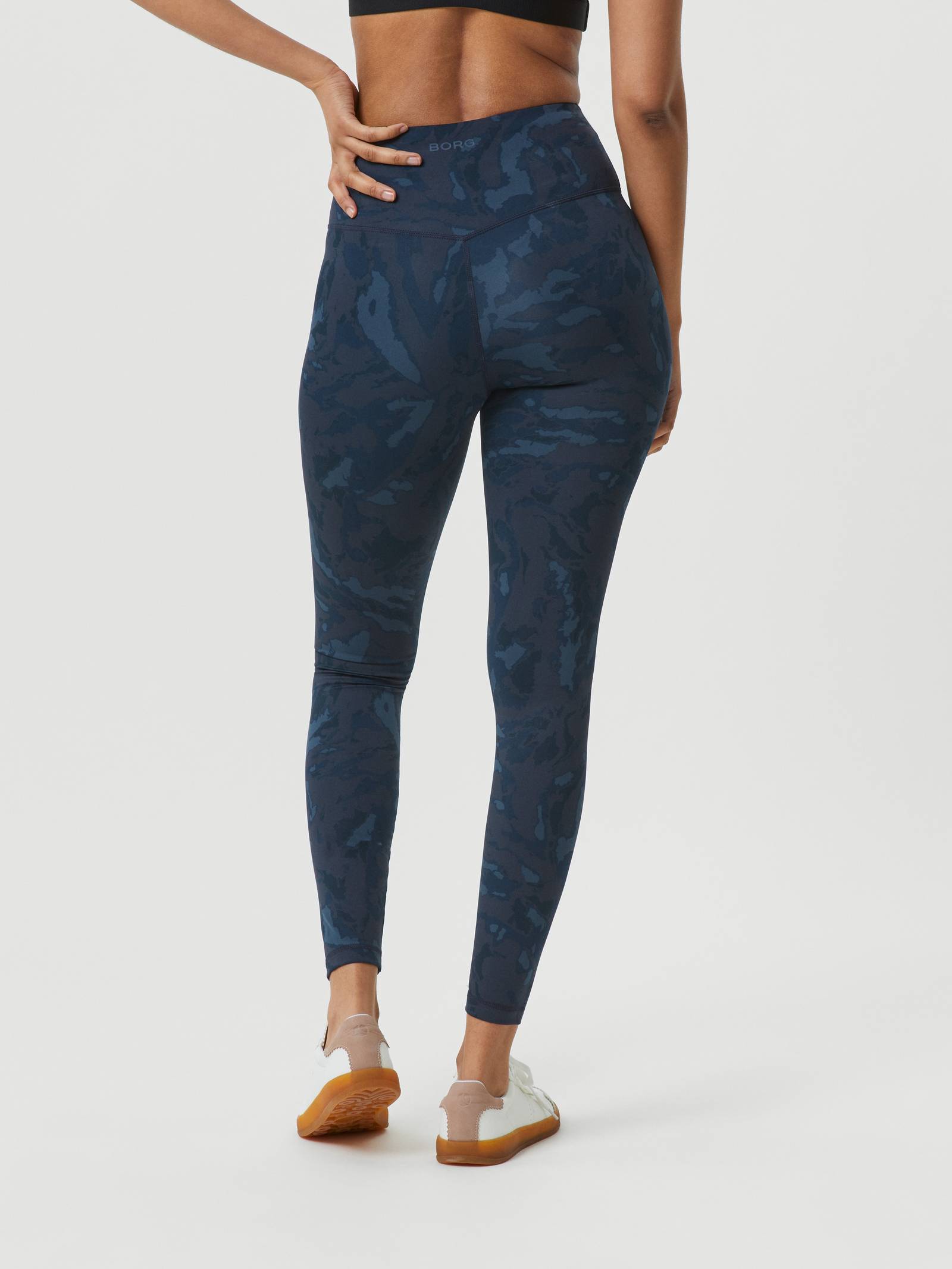 Borg Printed Tights image 3