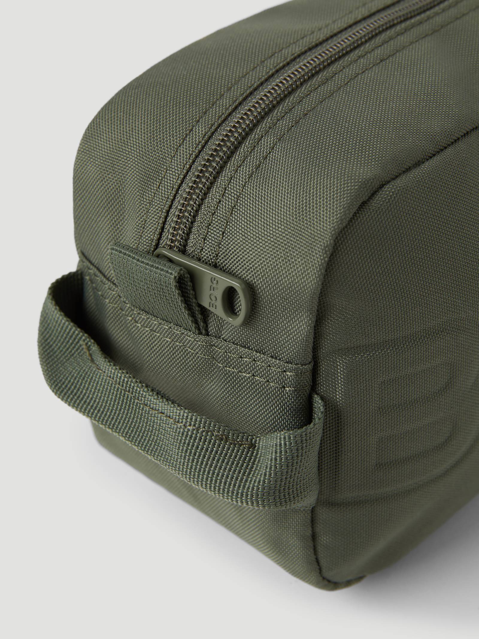 Borg Embossed Toilet Case image 3