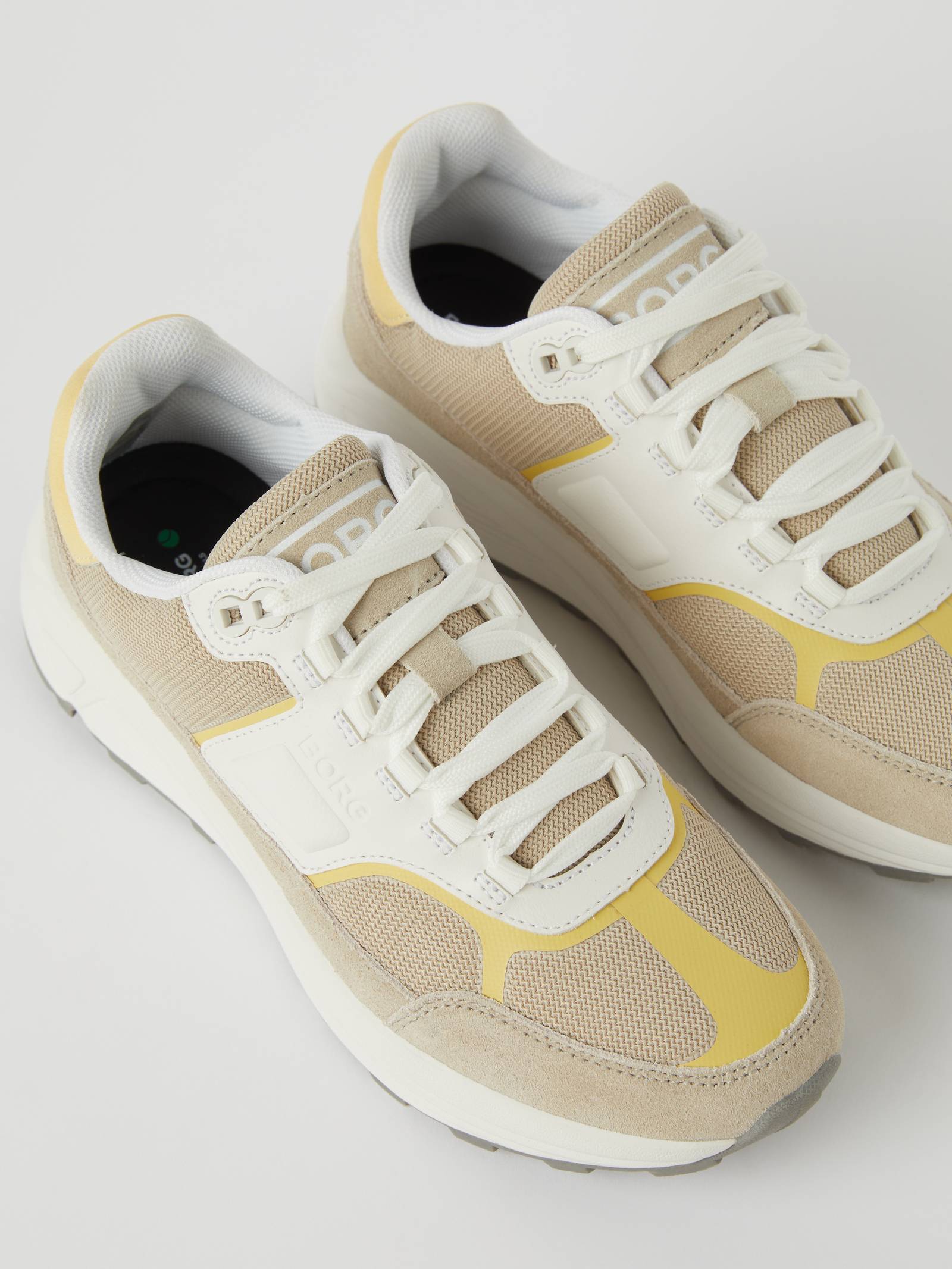 Women's Sneakers R1300 image 2