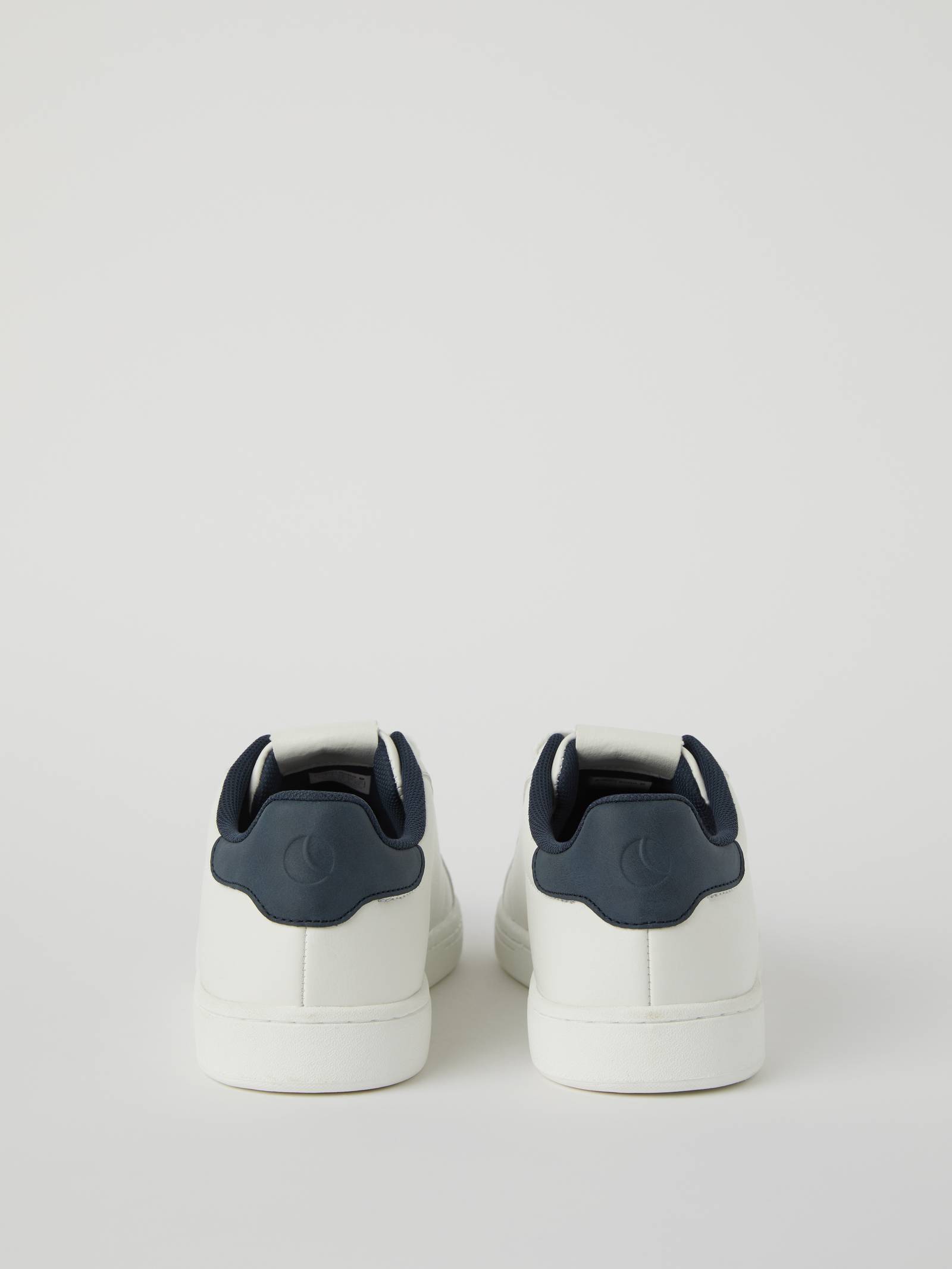 Men's Contrast Sneakers T470 image 2