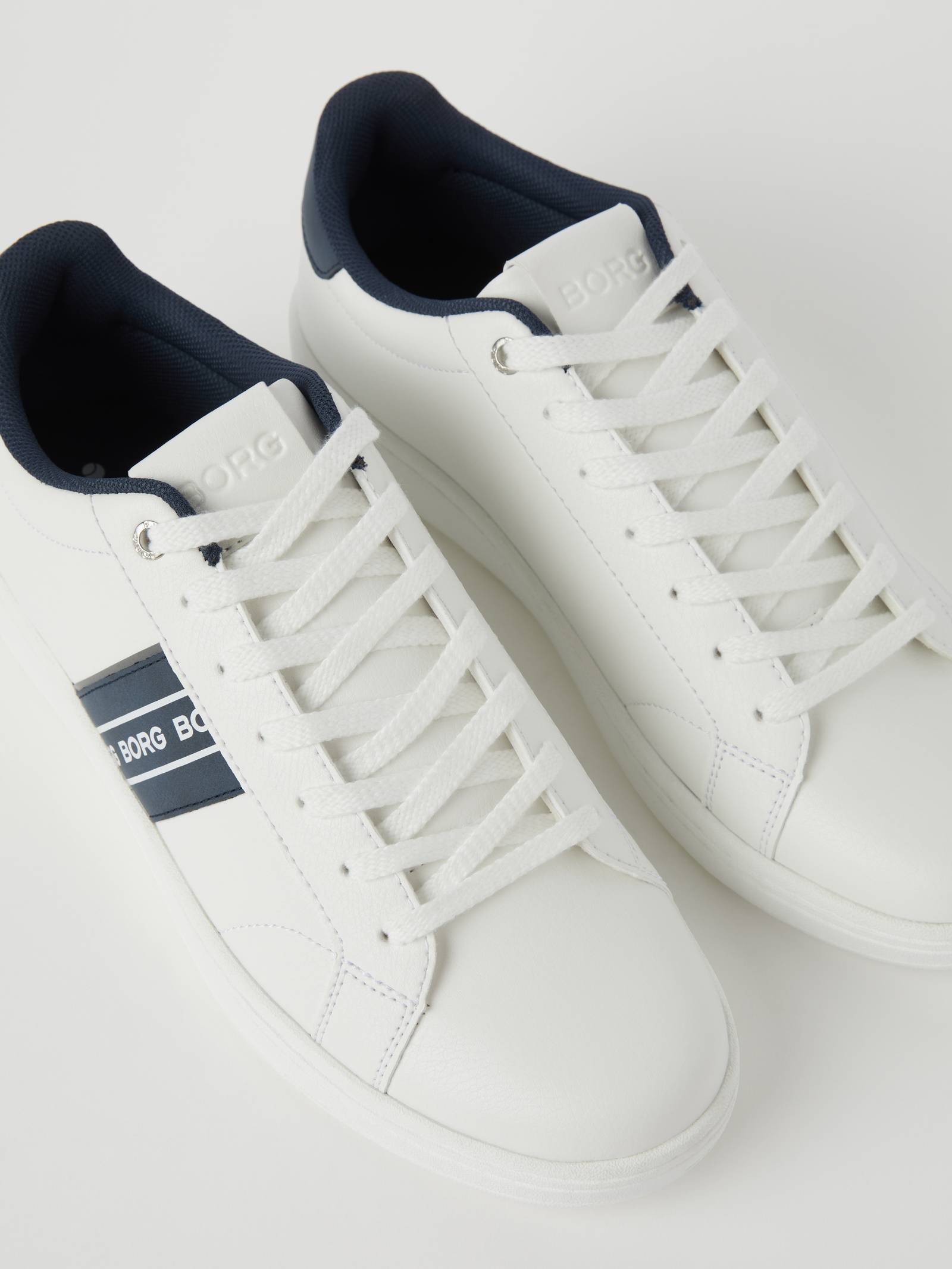 Men's Contrast Sneakers T470 image 3