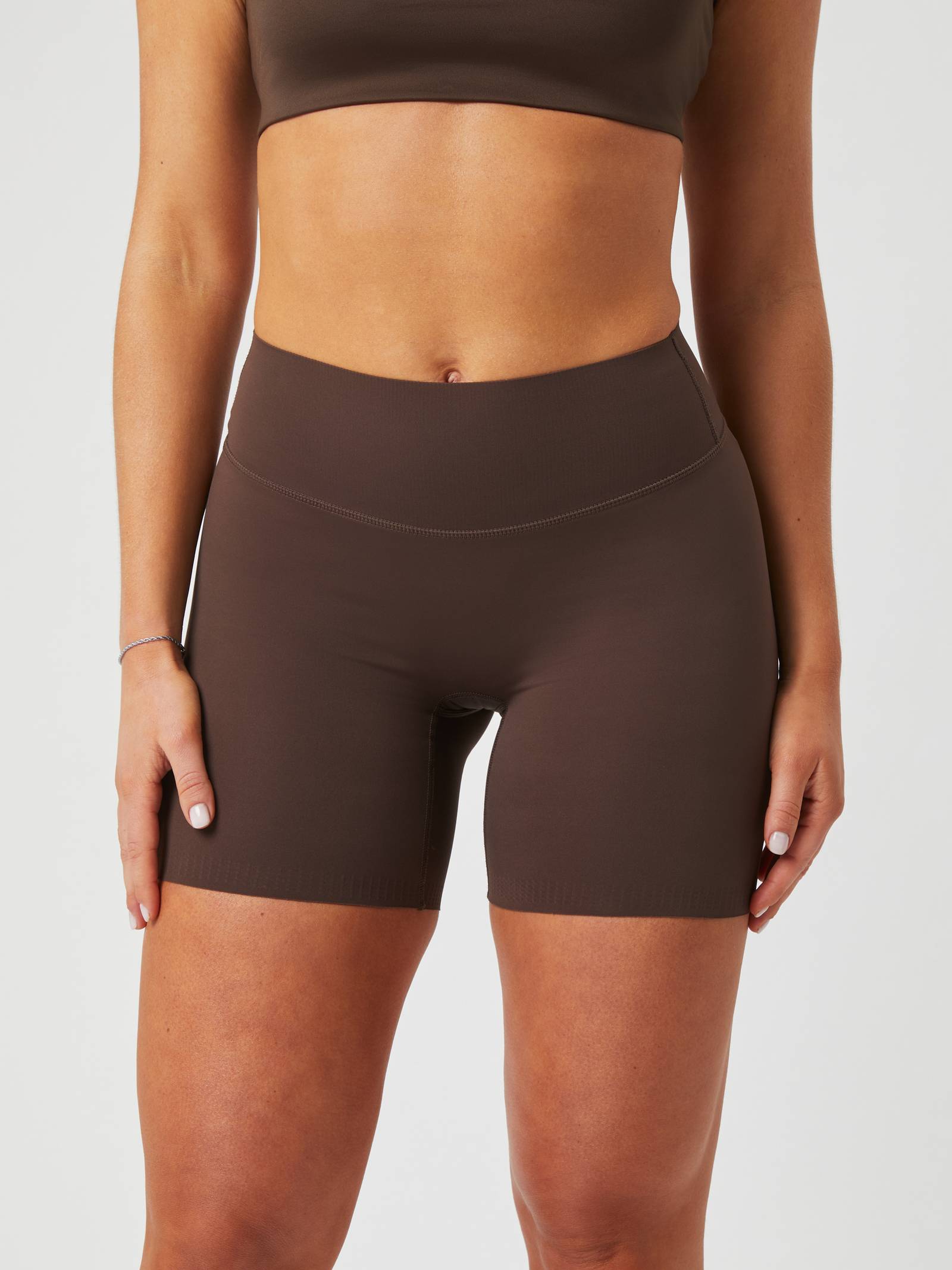 Studio Alice Highwaist Shorts image 2