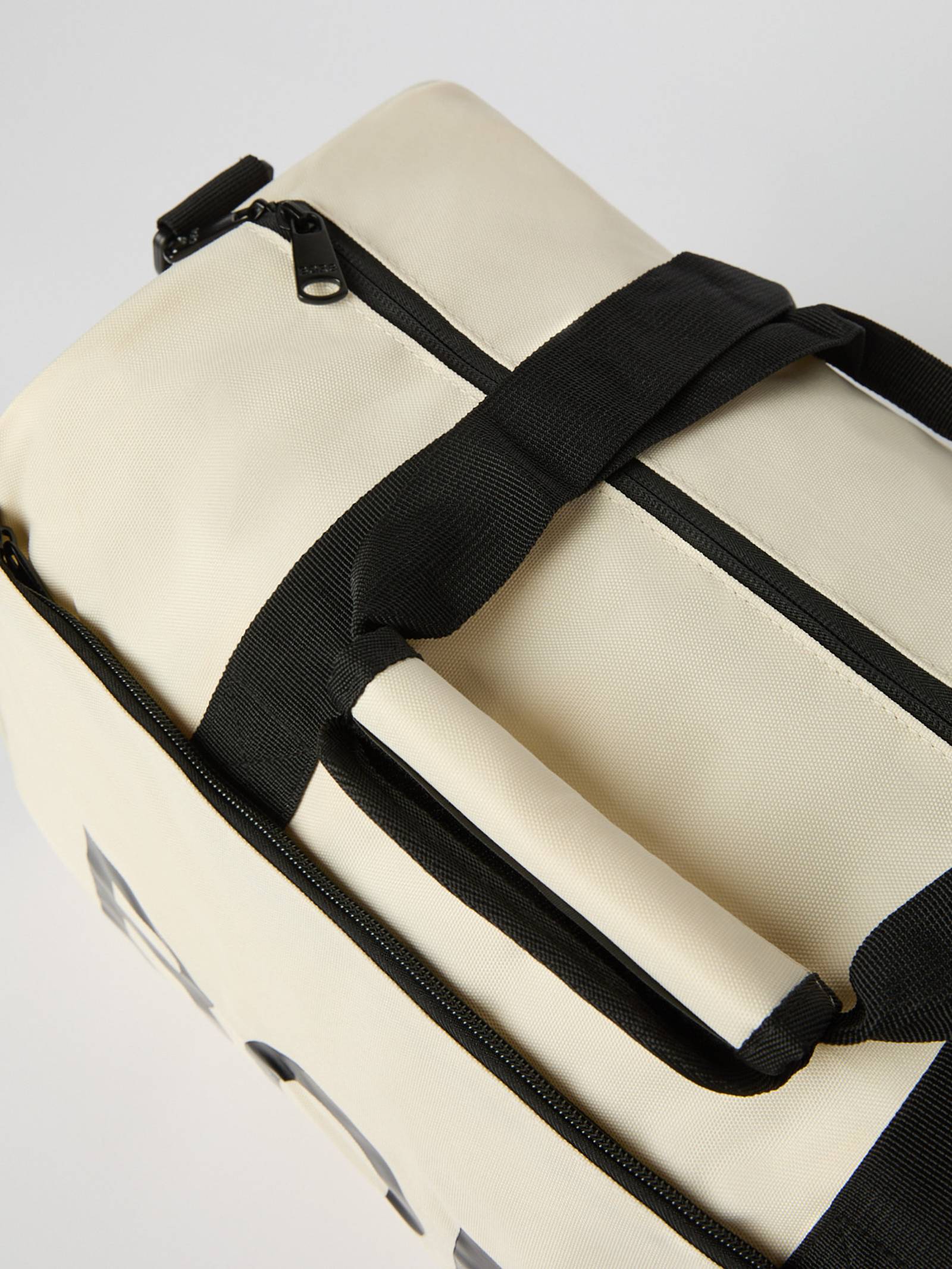 Borg Gym Sports Bag image 4