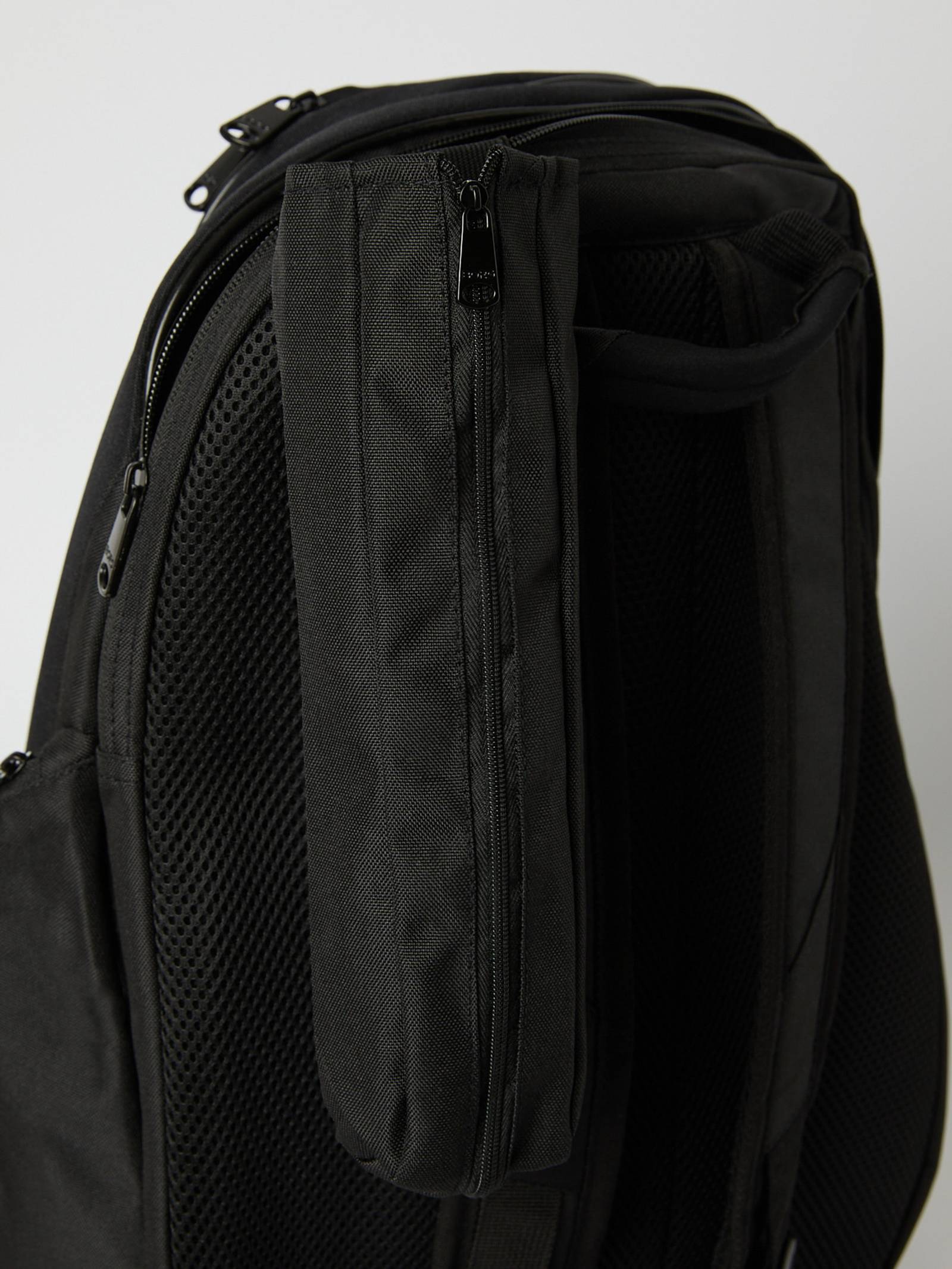 Ace Training Backpack 23L image 6