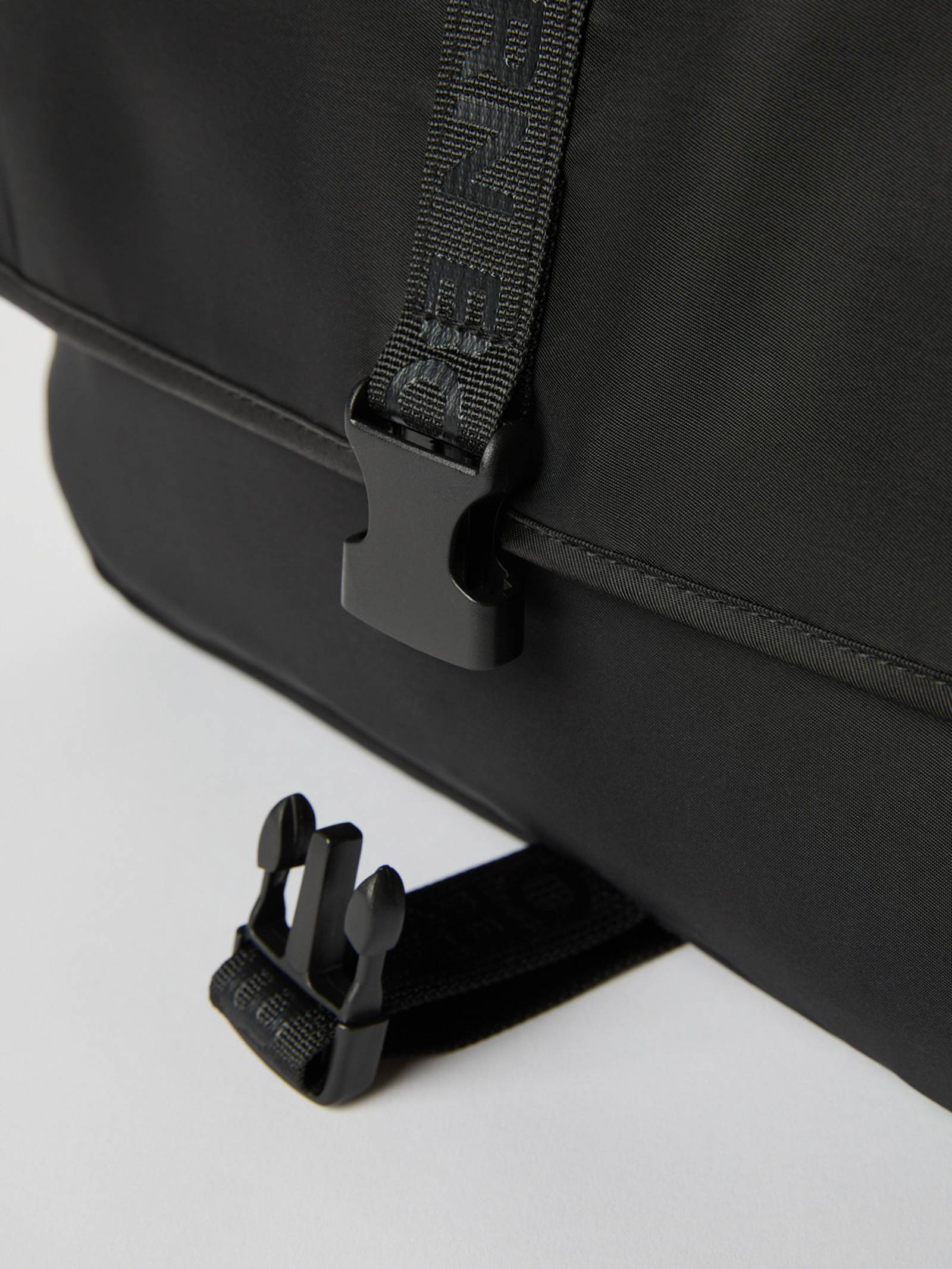 Borg Classic Flap Bag image 4