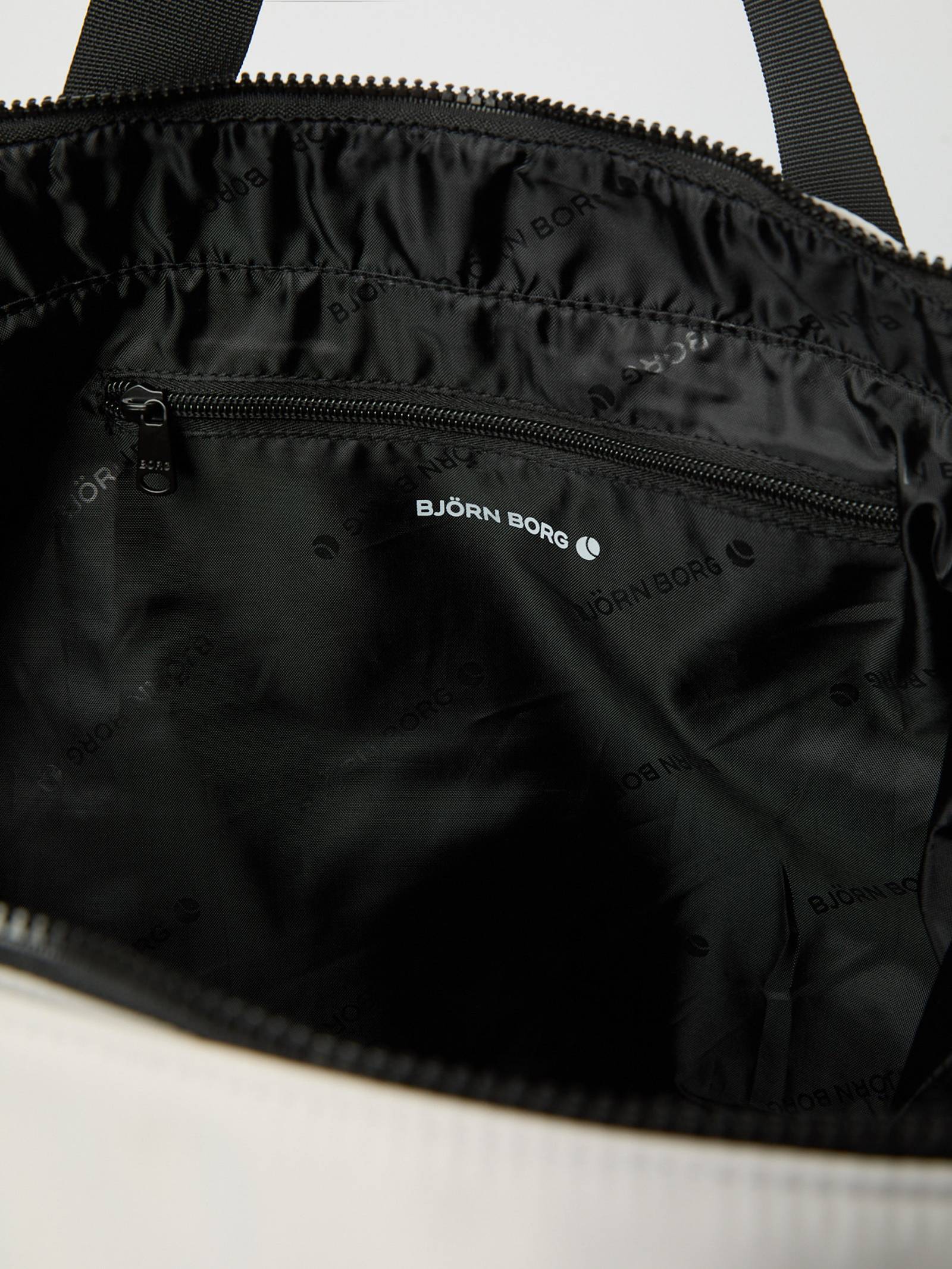 Borg Classic Tote 30L image 4