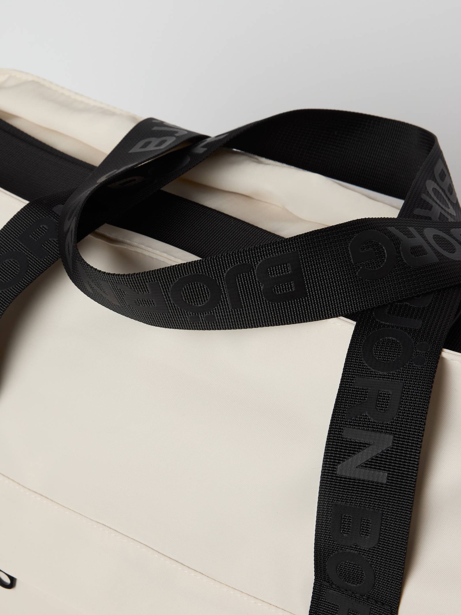 Borg Classic Tote 30L image 3