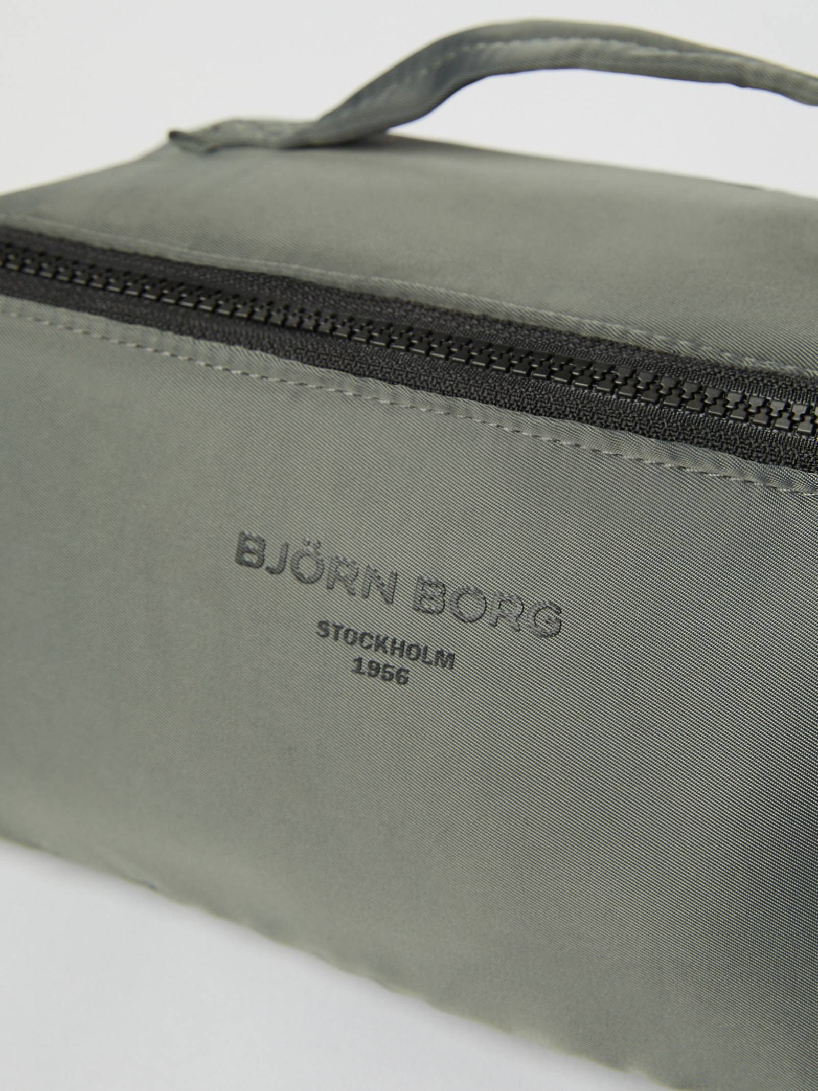 Borg Leisure Toilet Case image 3