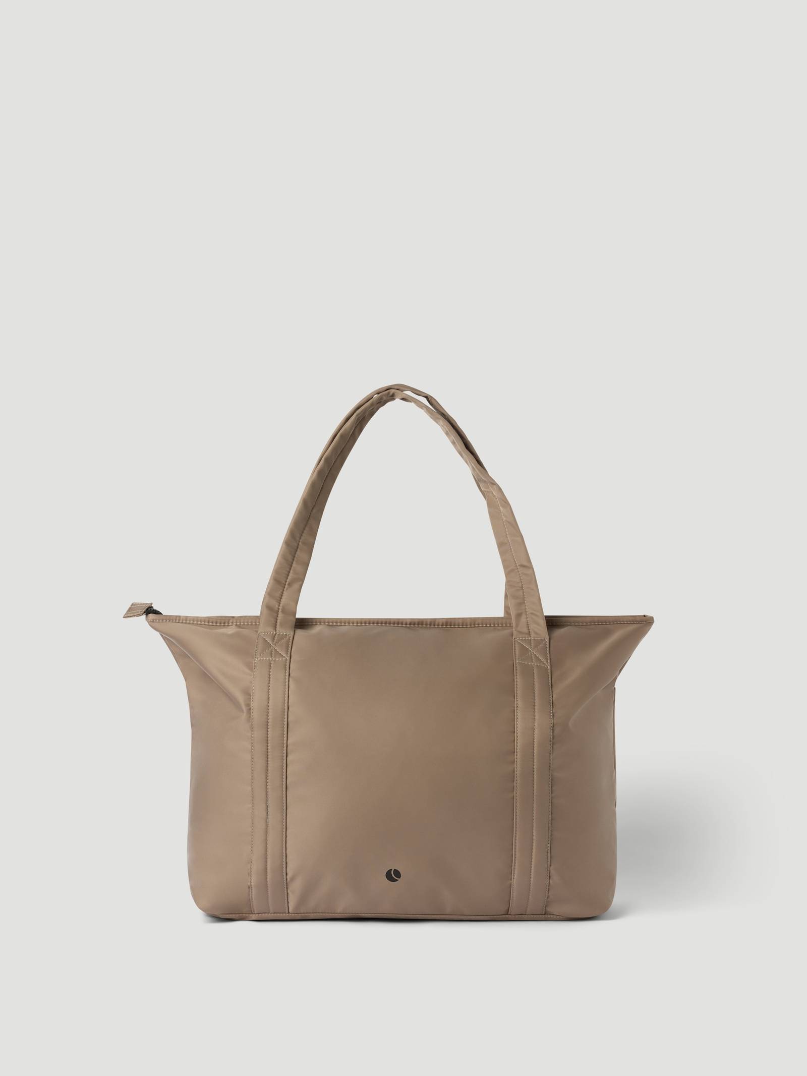 Borg Daily Tote 22L image 2