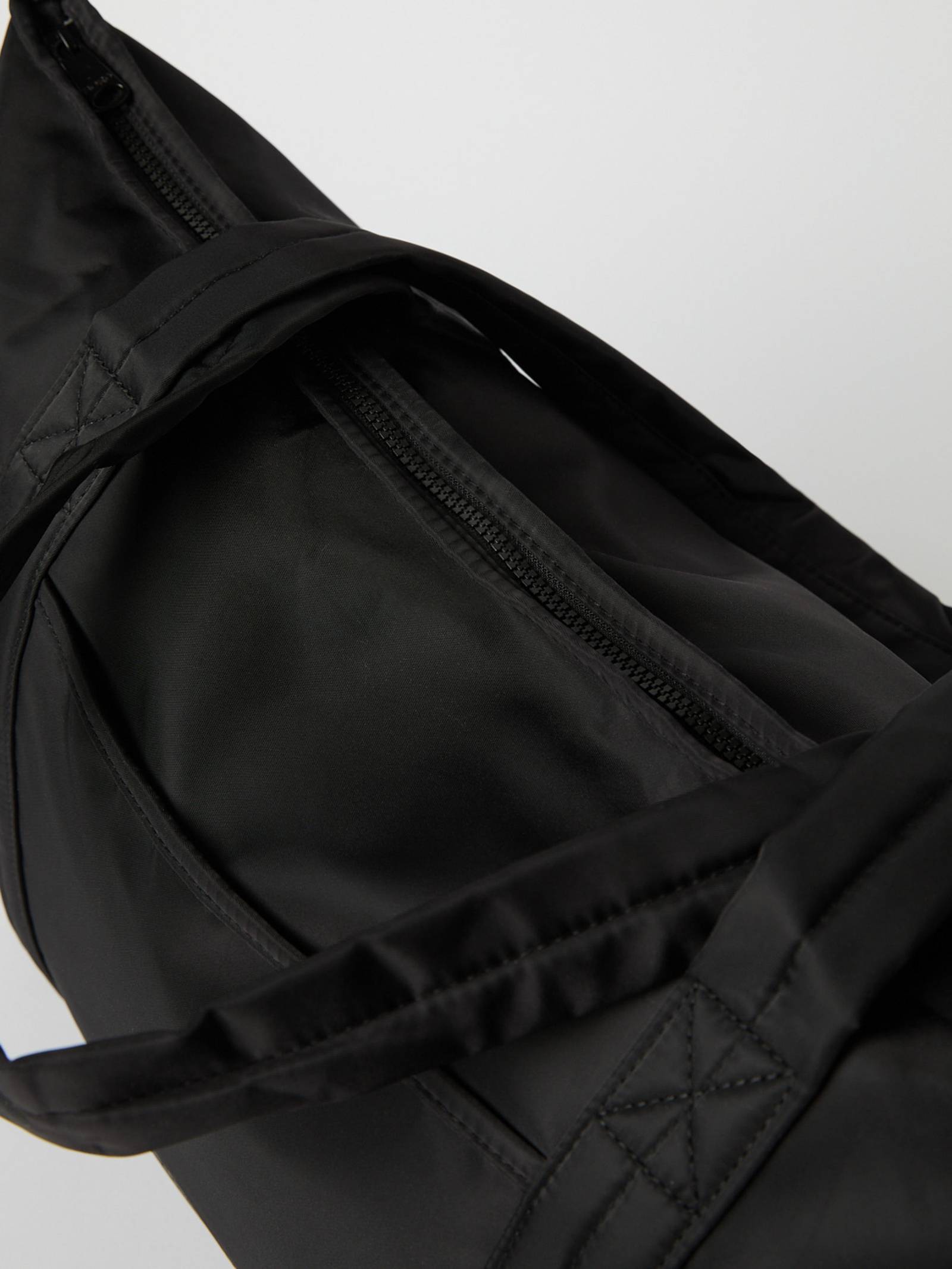 Borg Daily Tote 22L image 4