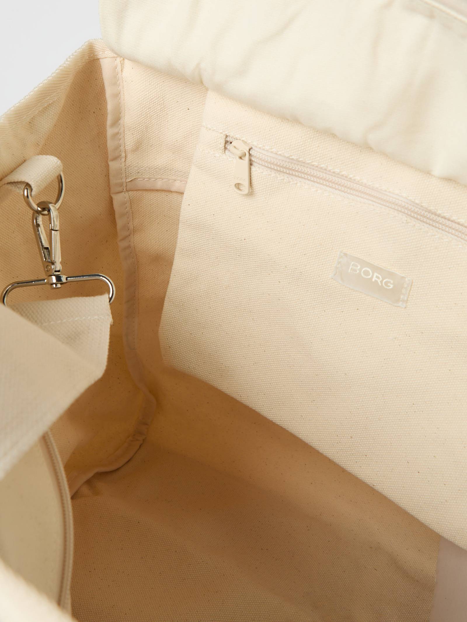 Studio Canvas Tote 27L image 4