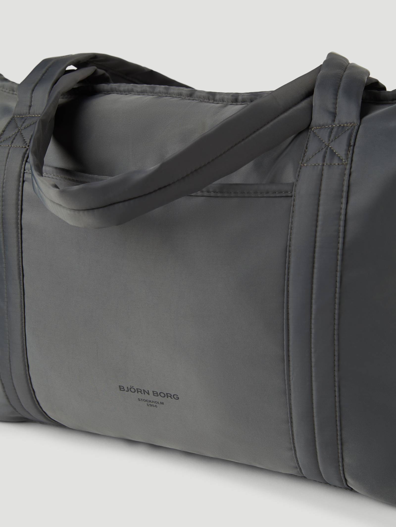 Sthlm Leisure Tote image 3