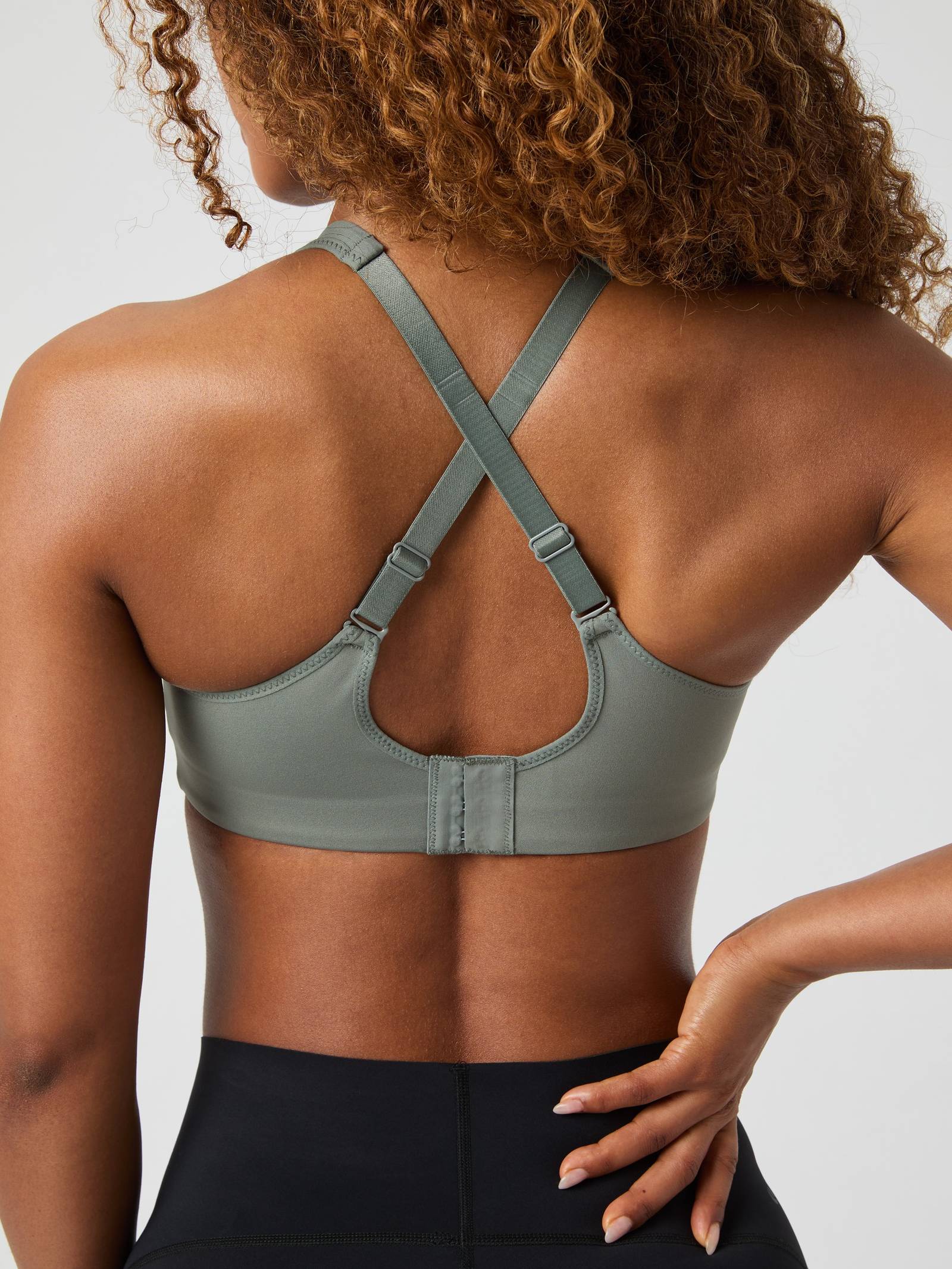 Borg Reform Sports Bra image 4