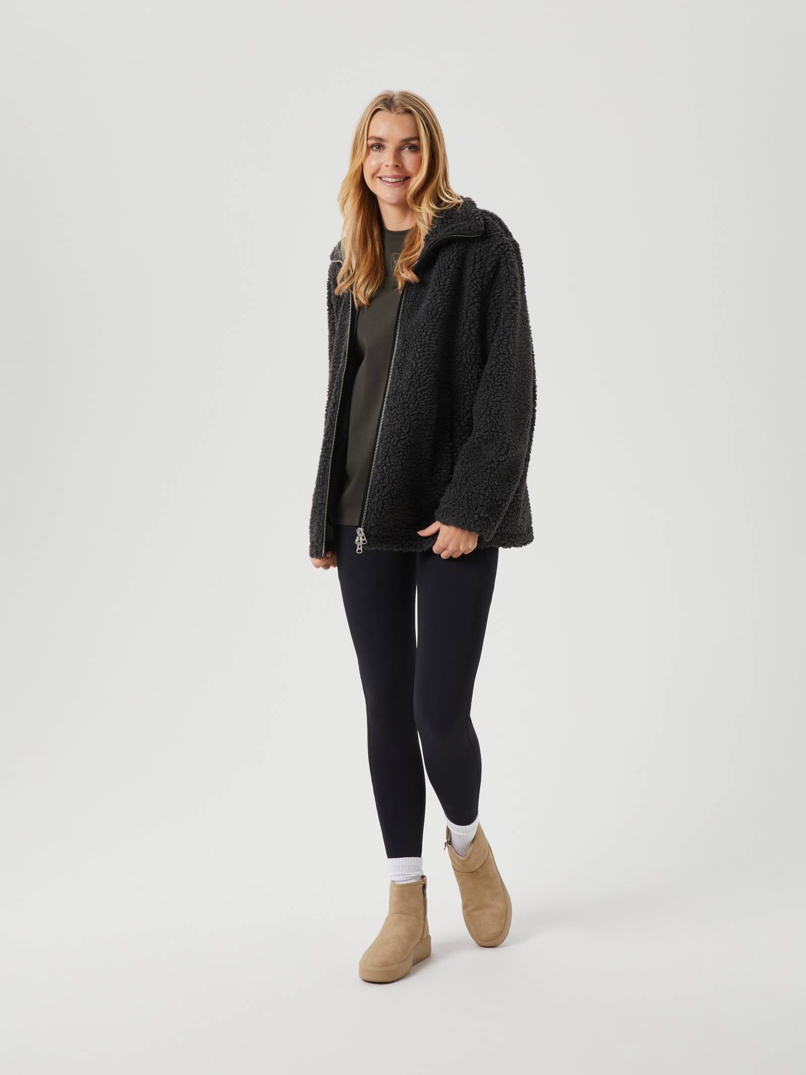 Studio Pile Jacket image 3