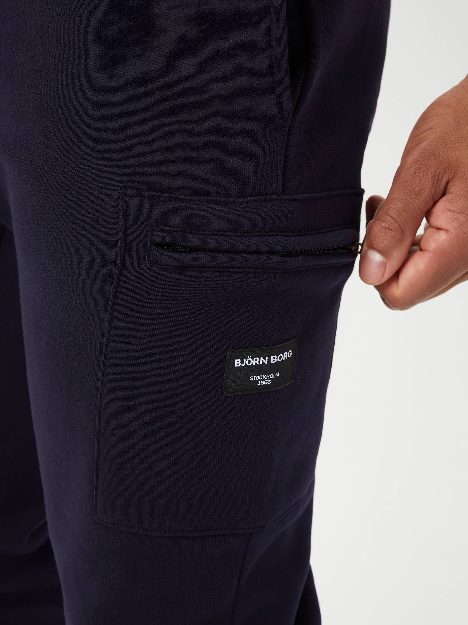 Centre Tapered Pocket Pants image 5