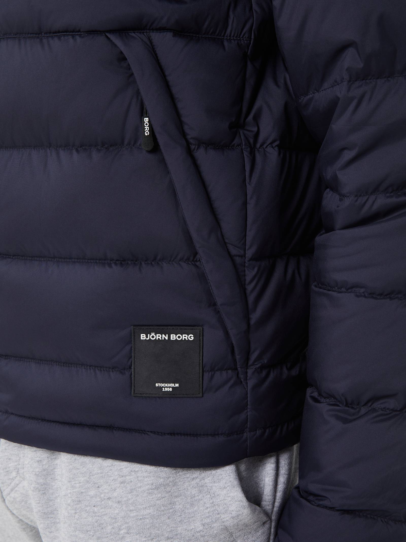 Centre Down Jacket image 5