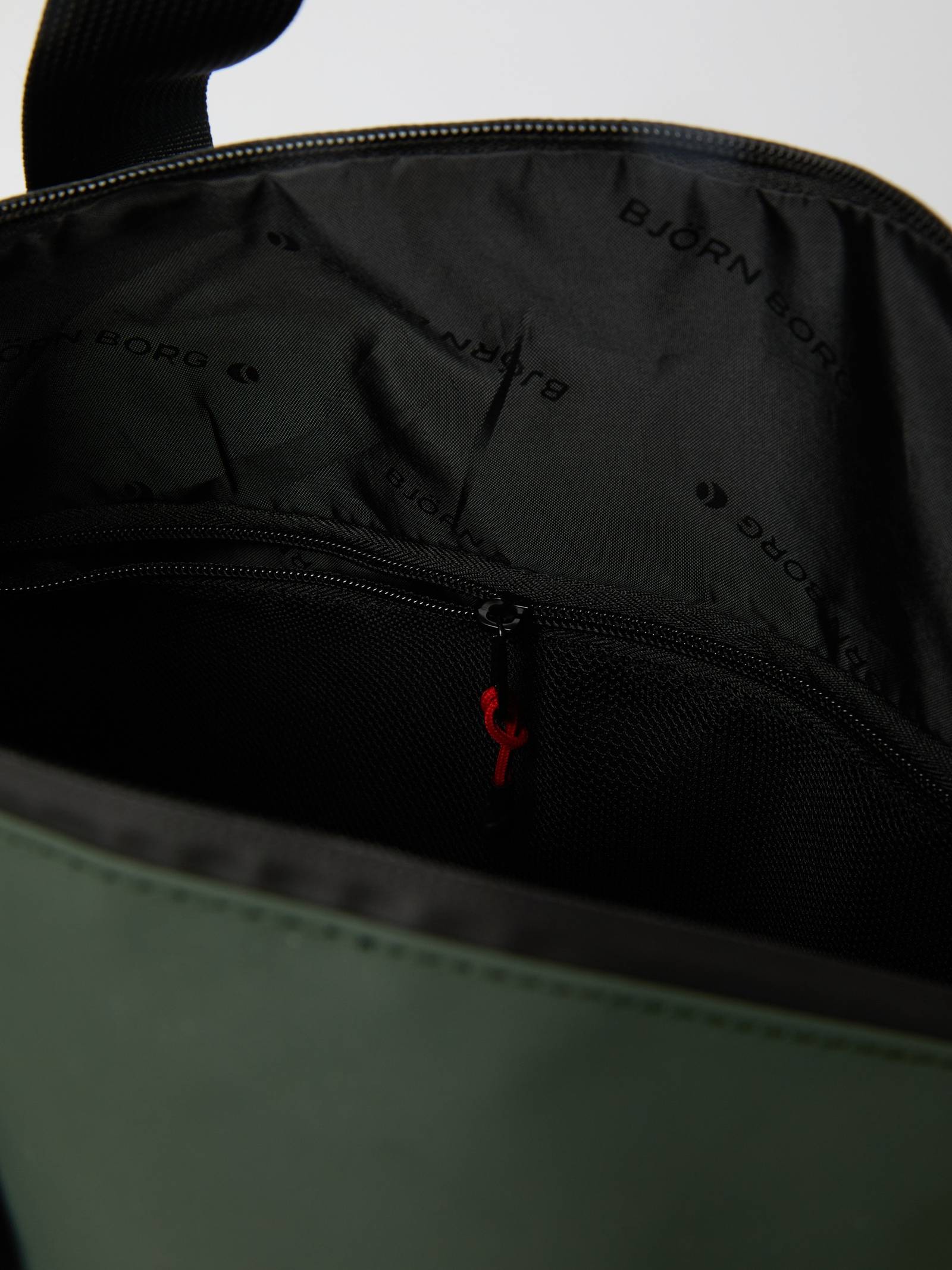 Borg Trek Sports Bag image 3