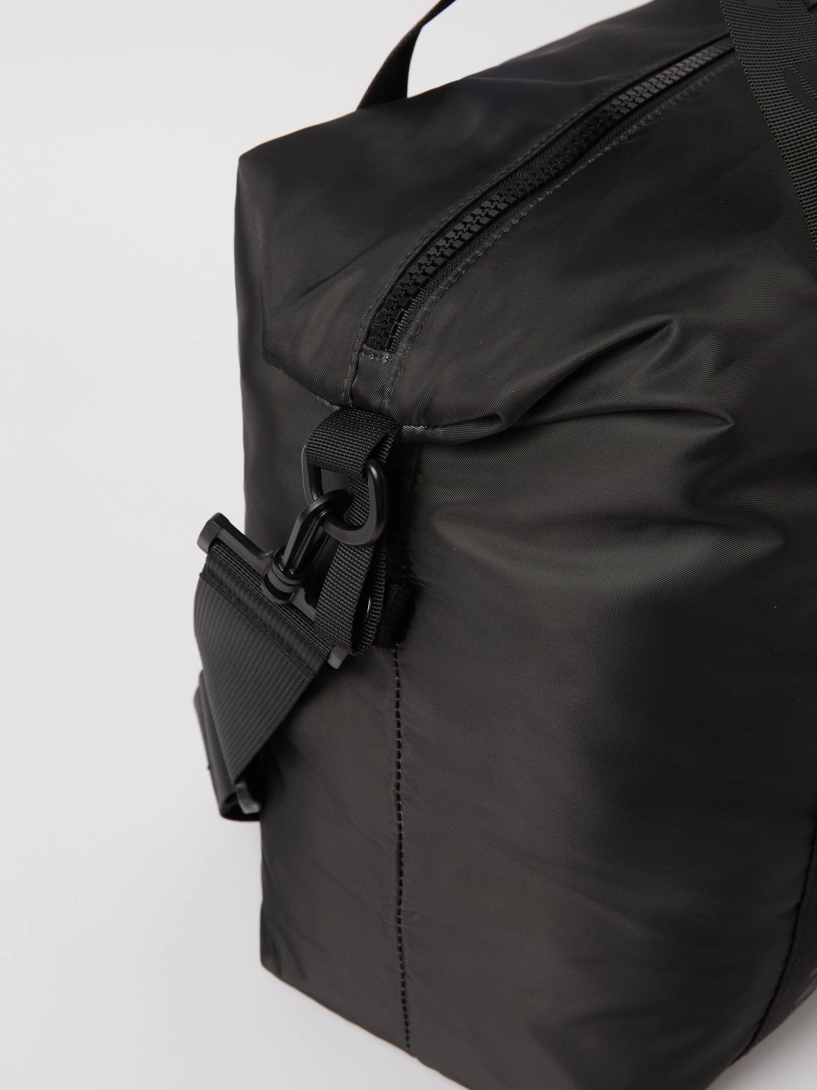 Borg Classic Sports Bag 27L image 3