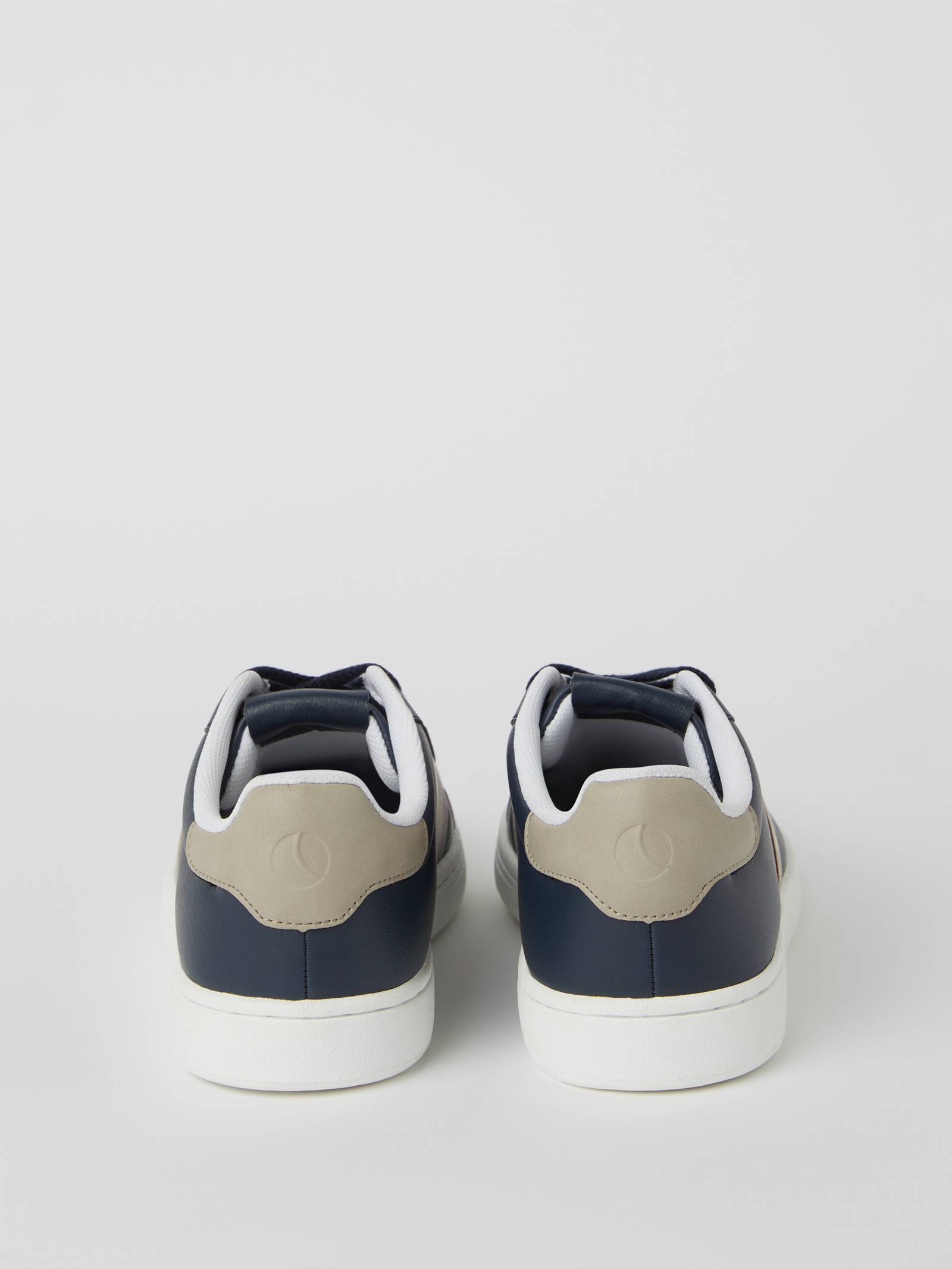 Men’s Sneakers T470 image 2