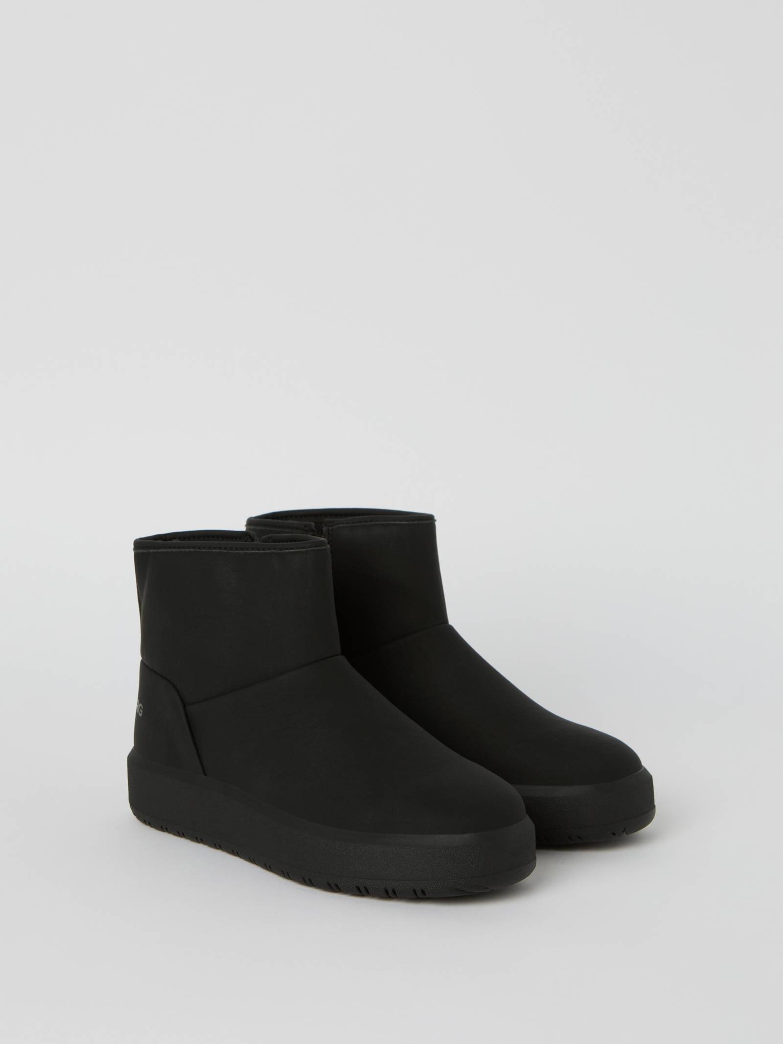 Women's Wooly Boots image 2