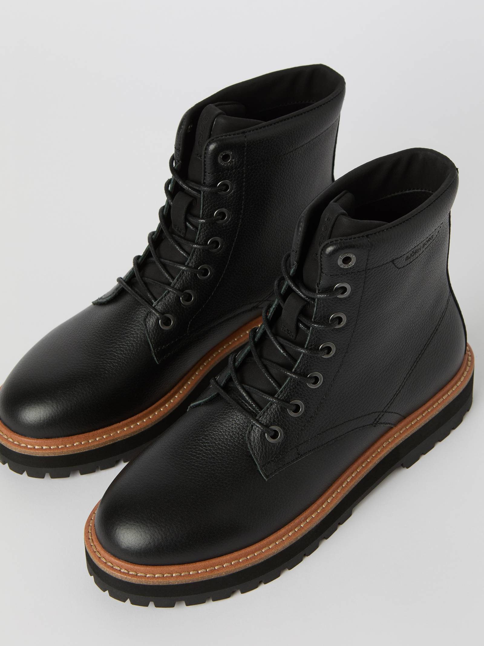 Women's Boots H600 Hiker Mid image 2